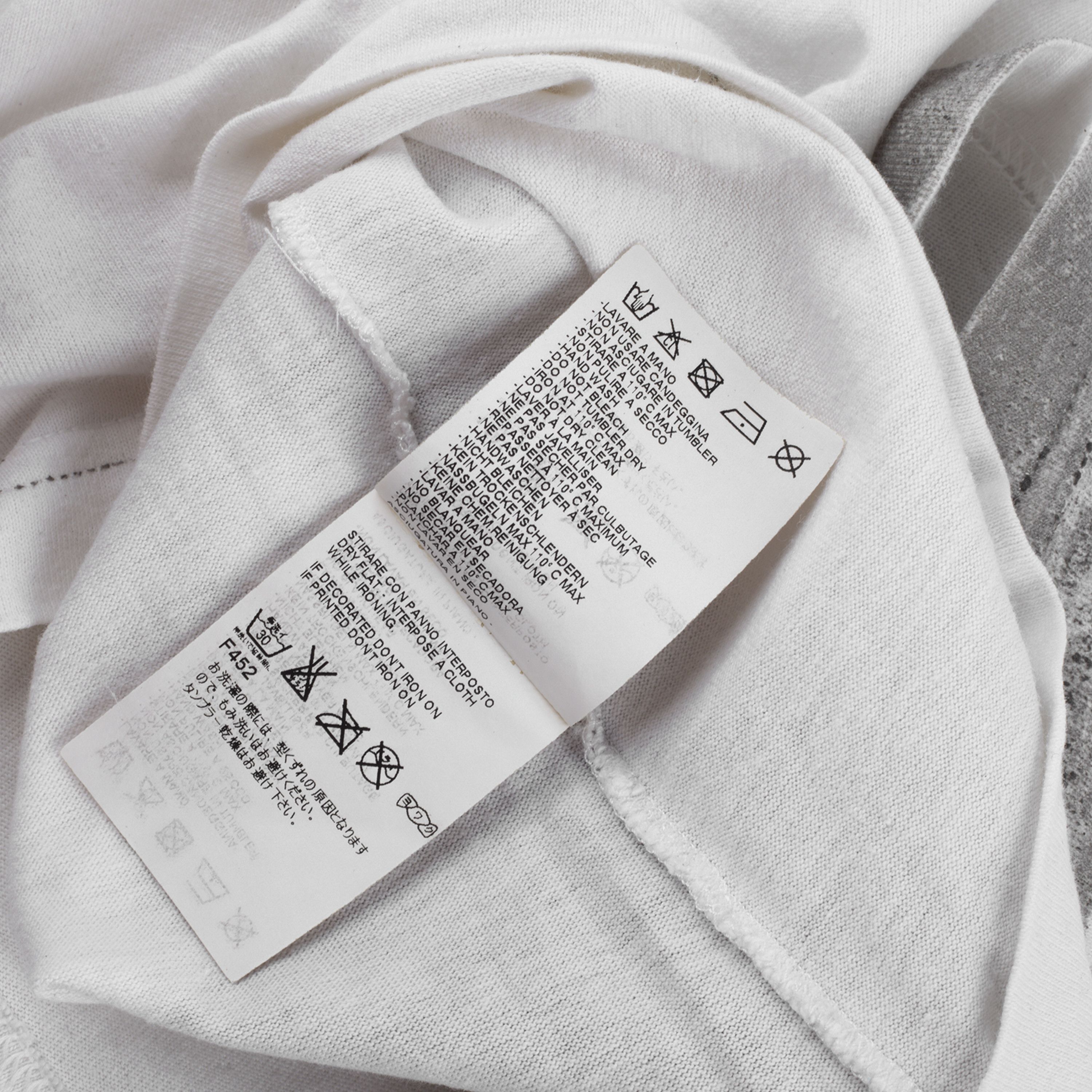 Maison Margiela Maison Martin Margiela AIDS White/Gray V Neck Top (XS) Size US XS / EU 42 / 0 - 7 Thumbnail