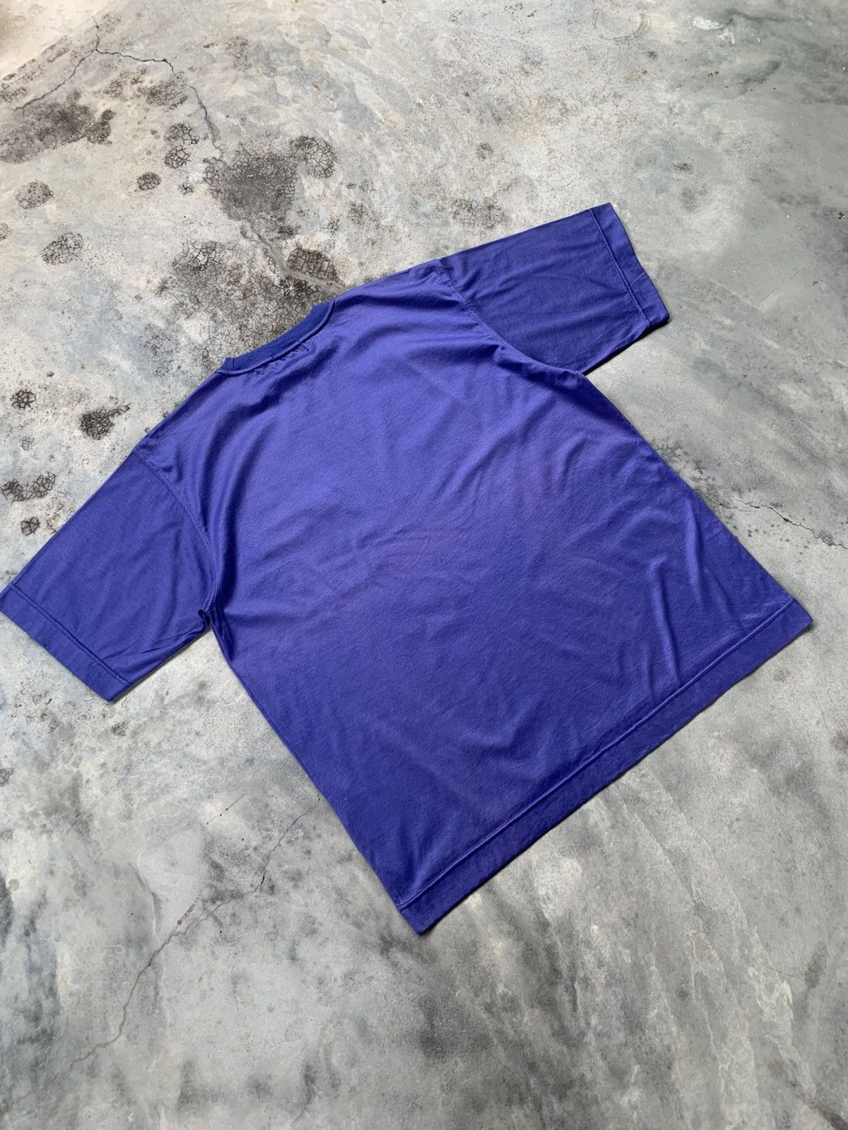 Yves Saint Laurent Yves Saint Laurent Minimalist Pocket Tshirt Size US XL / EU 56 / 4 - 11 Thumbnail