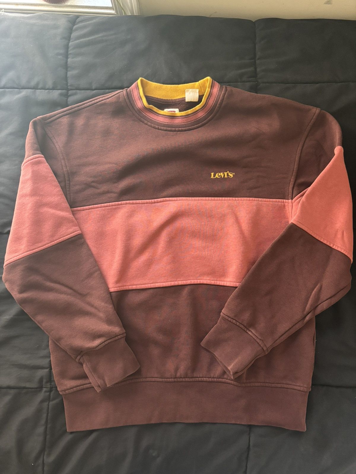 Levi's Vintage Levi’s Crewneck Size US S / EU 44-46 / 1 - 1 Thumbnail