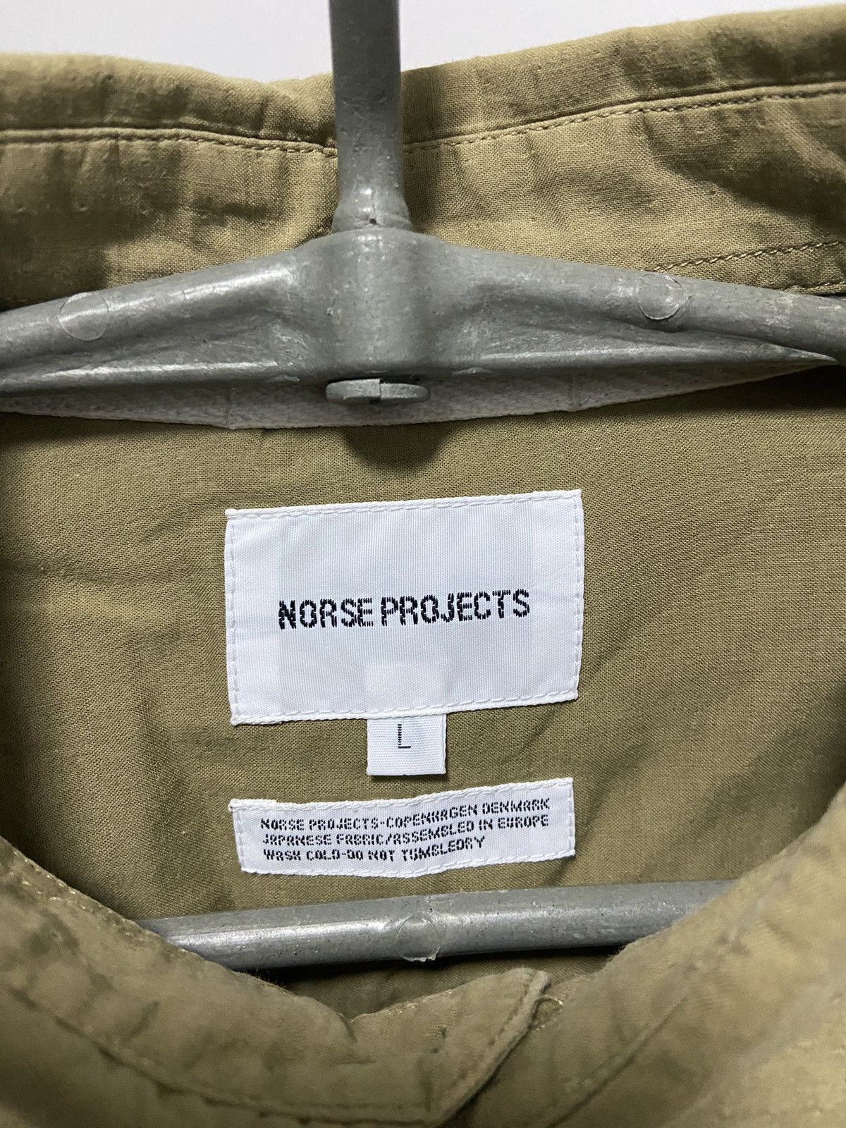 Norse Projects × Vintage Norse projects buttons shirts vintage Size US L / EU 52-54 / 3 - 5 Thumbnail
