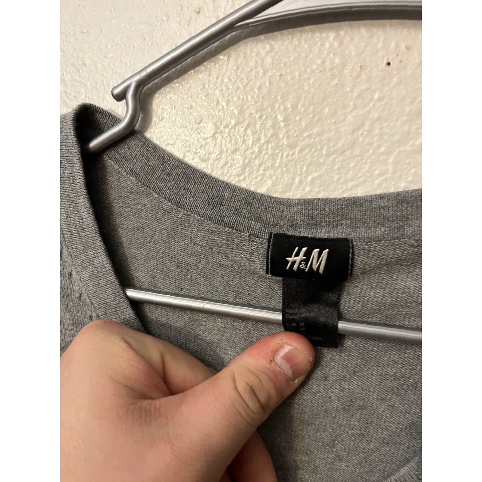 H&M H&M Basic V Neck Pullover Sweater Women's Medium Black Long Sleeve Shirt Size M / US 6-8 / IT 42-44 - 2 Thumbnail