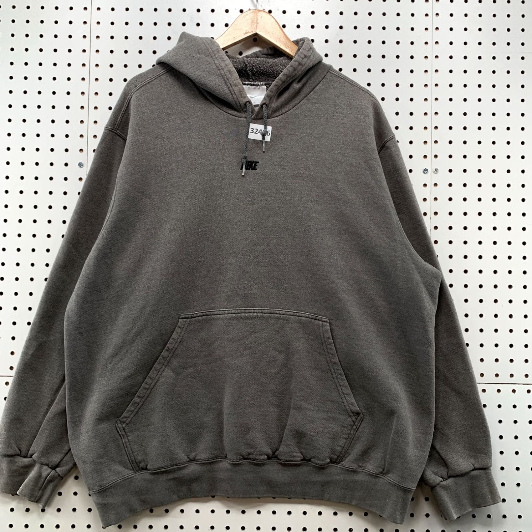Nike VINTAGE Nike Center Spellout Hoodie Gray Mens XL Swoosh 26.5x27.5 RARE Size US XL / EU 56 / 4 - 2 Thumbnail