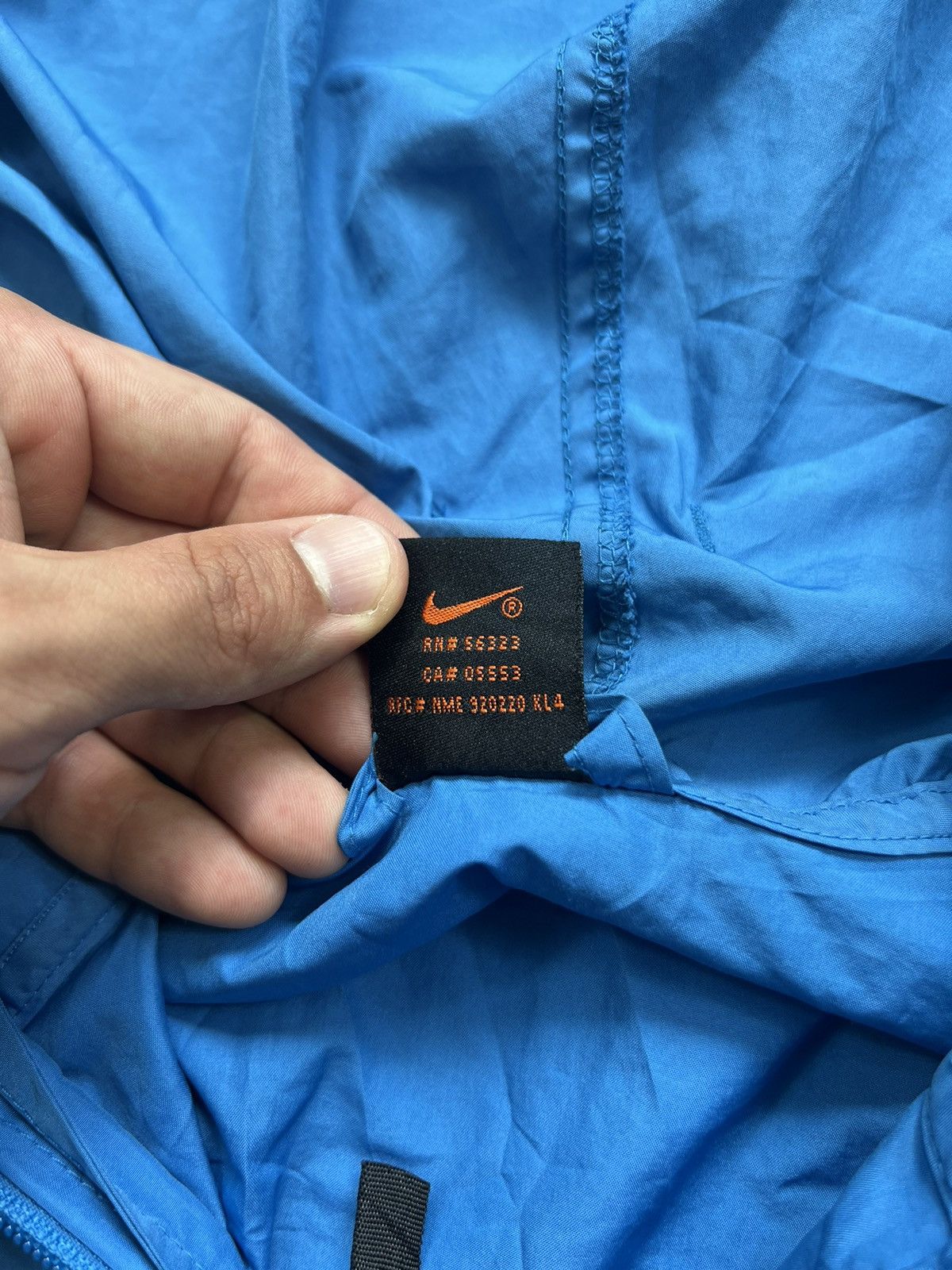Nike ACG 00’s NIKE ACG VINTAGE SWOOSH LOGO Y2K JACKET RARE Size US L / EU 52-54 / 3 - 8 Thumbnail