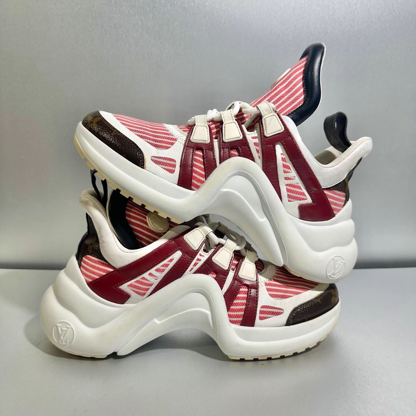 Louis Vuitton Louis Vuitton Archlight White/Red Monogram Sneakers 37 Size US 6 / IT 36 - 3 Thumbnail