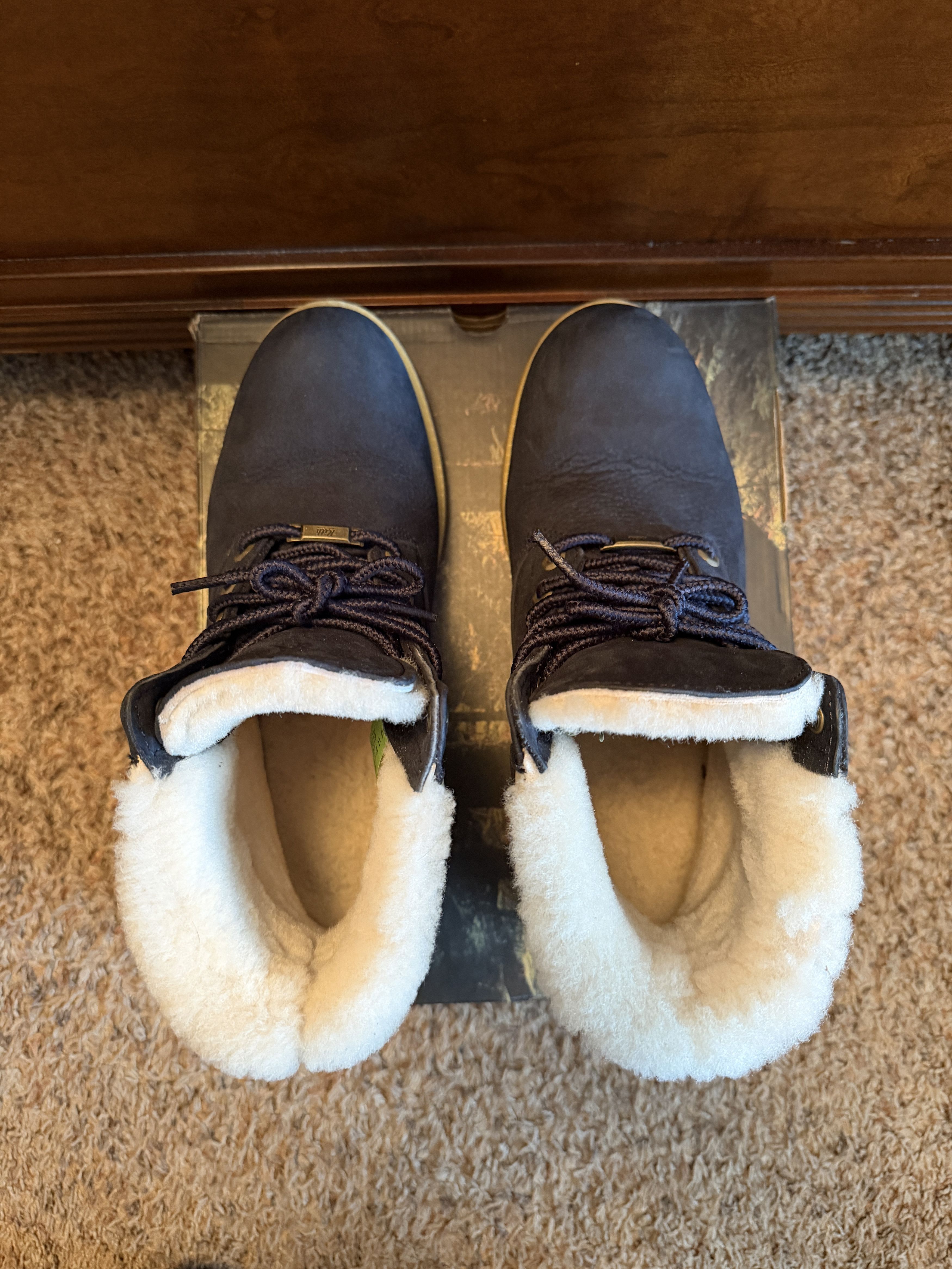 Kith × Timberland Timberland 6" Boot Ronnie Fieg Kith Shearling Navy (2018) Size US 10 / EU 43 - 8 Thumbnail