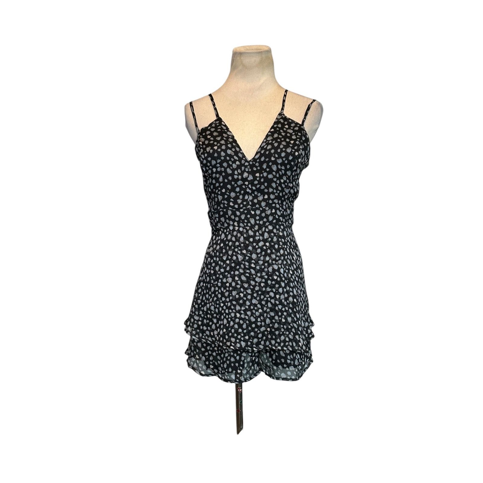 Anthropologie Le Lis black gray print ruffled romper size Large Size L / US 10 / IT 46 - 14 Thumbnail