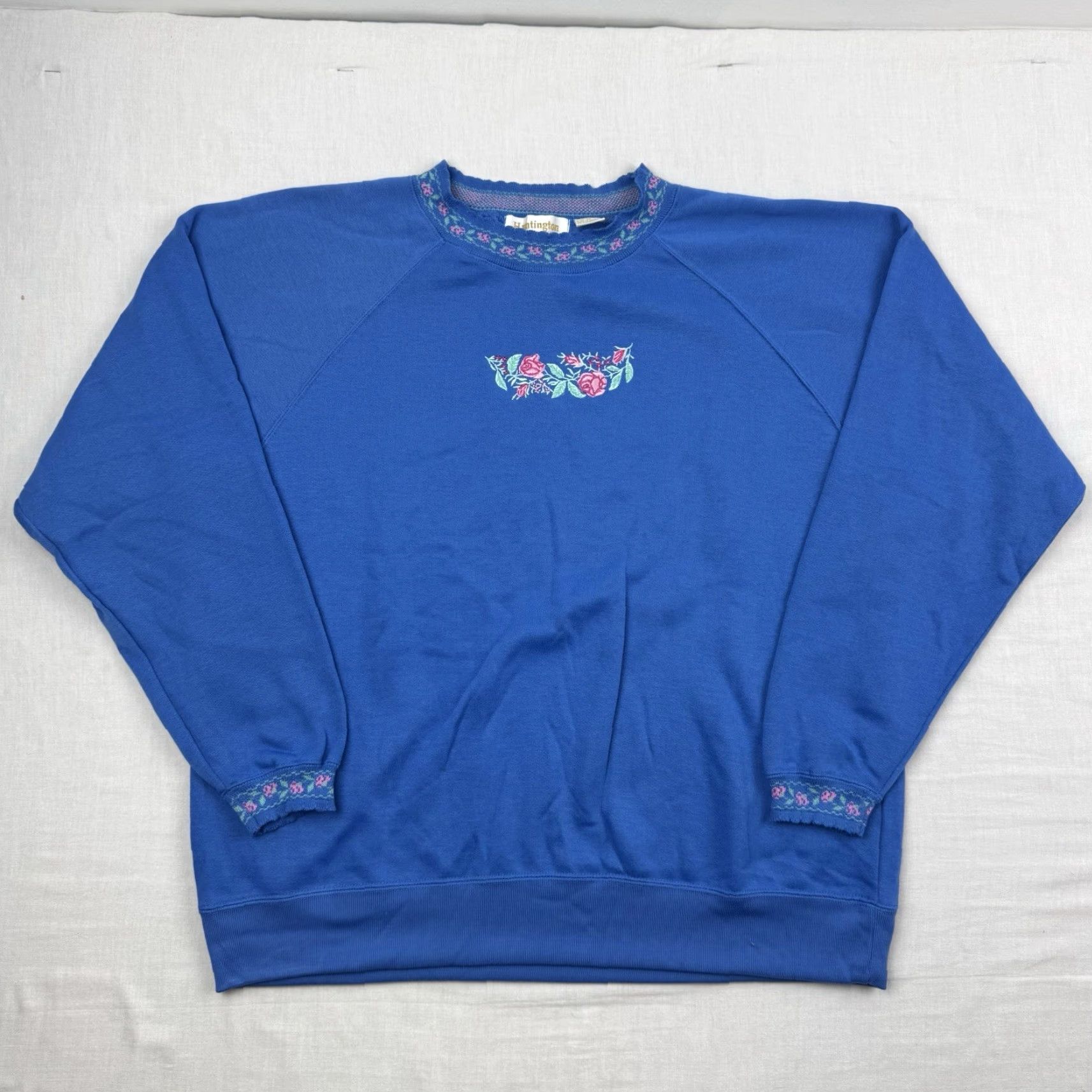 Vintage VINTAGE Huntington Ridge Womens Sweatshirt Crew Neck Long Sleeve Floral Blue 90s Activewear M Womens Size M / US 6-8 / IT 42-44 - 2 Thumbnail