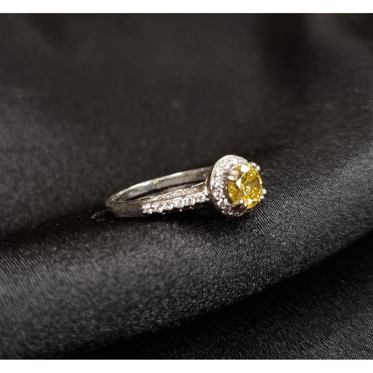 Vintage Citrine 925 Sterling Silver GM Signed With White Accent Ston Size ONE SIZE - 3 Thumbnail