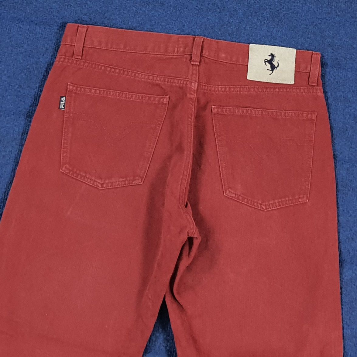 Fila Rare Vintage FERRARI x FILA Red Denim Pants Italy C297N8 Size US 31 - 2 Thumbnail
