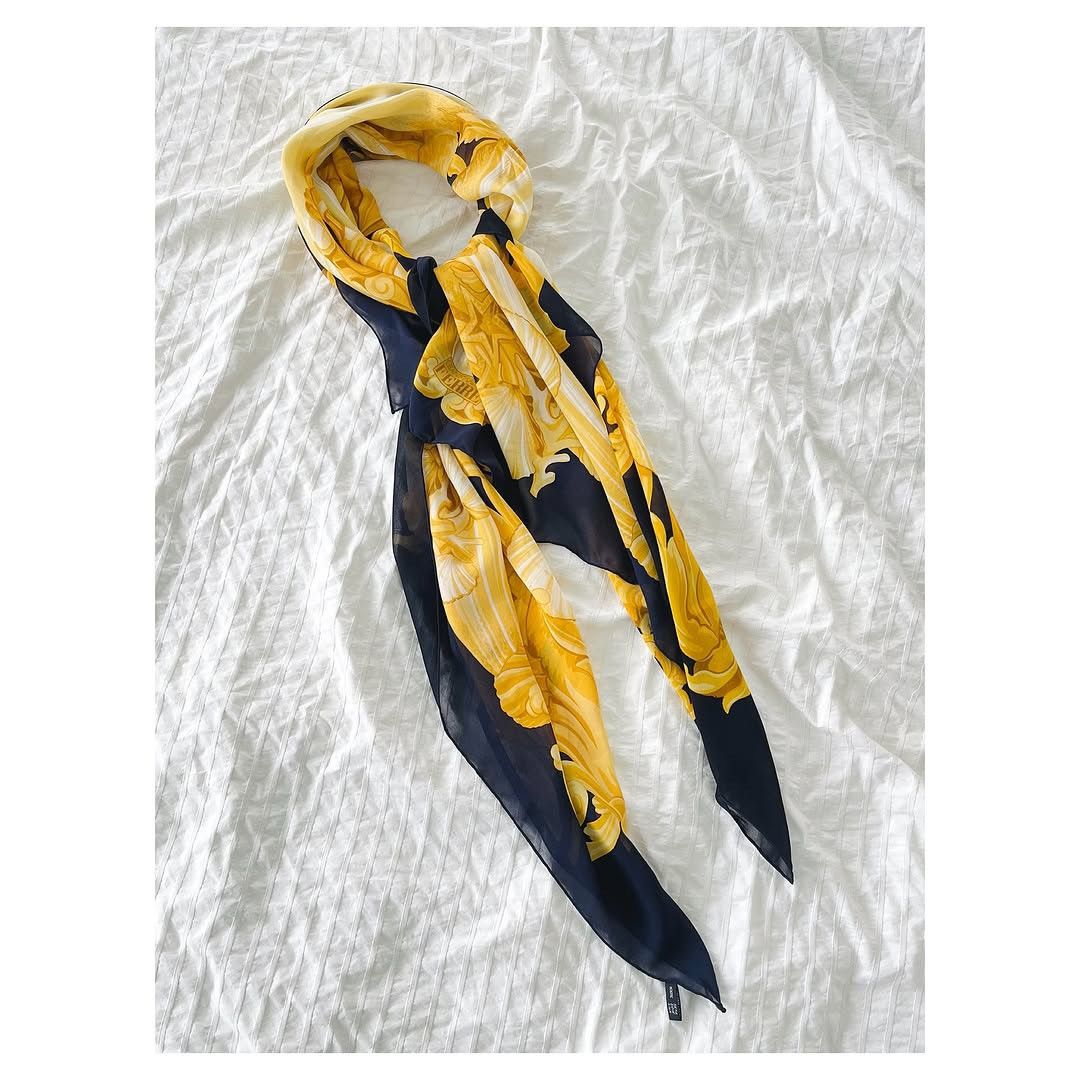Gianfranco Ferre Gianfranco Ferre Scarf Size ONE SIZE - 3 Thumbnail