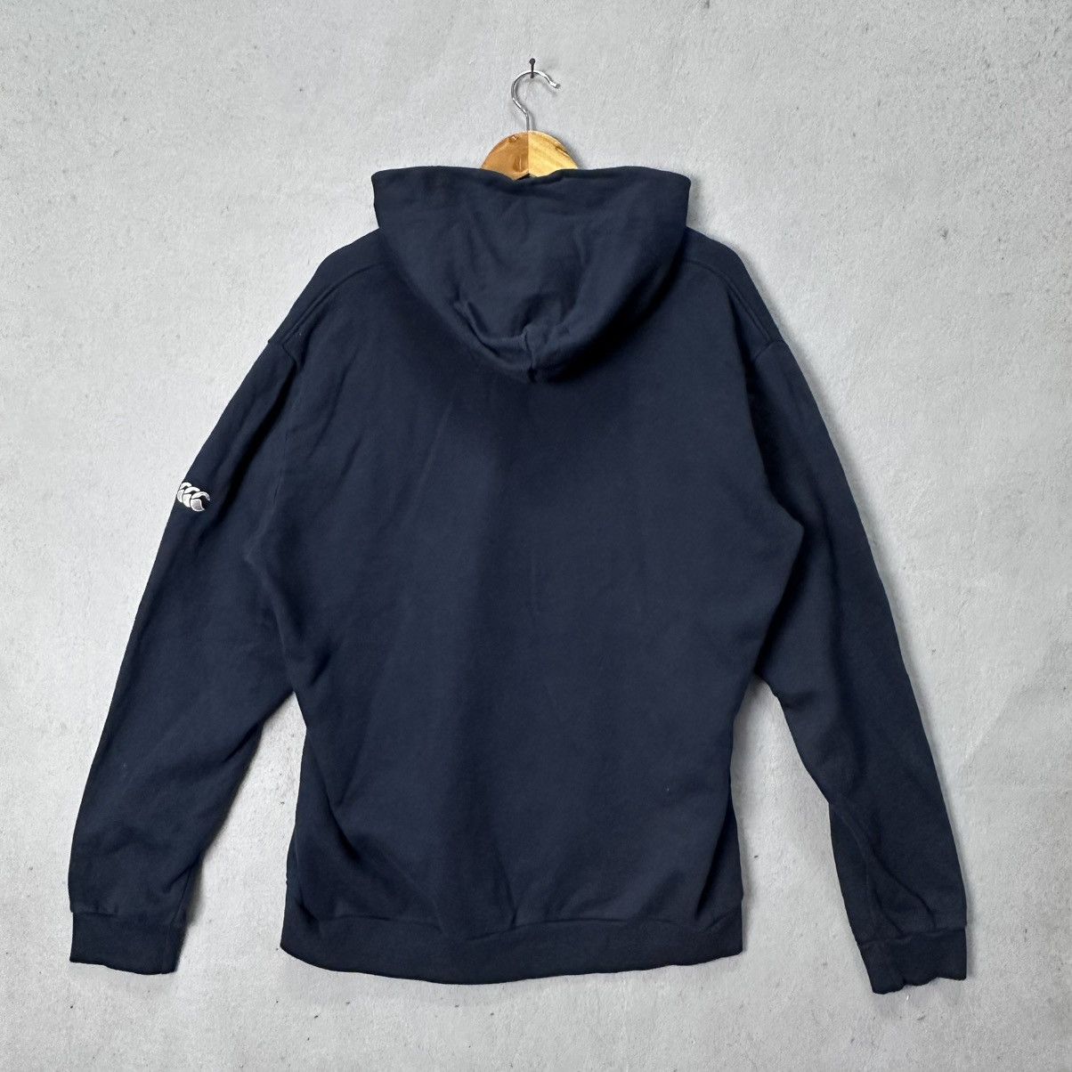 Canterbury of New Zealand Canterbury of New Zealand Hoodie Navy Y2K Era Japan Market Size US XL / EU 56 / 4 - 6 Thumbnail