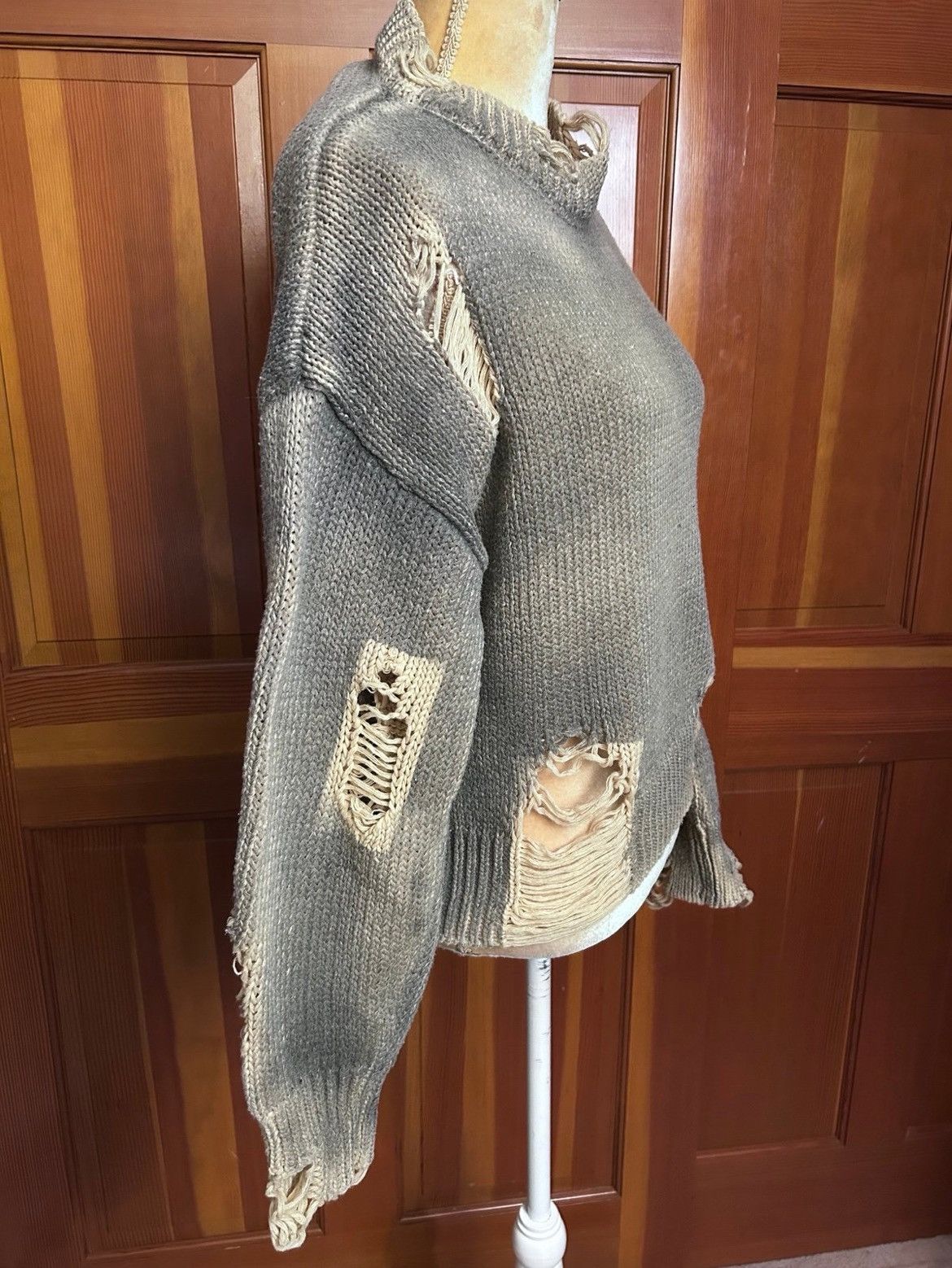 Designer × Other NWT, Lavishly Paris Women’s Distressed Oversized Sweater. Size S / US 4 / IT 40 - 3 Thumbnail