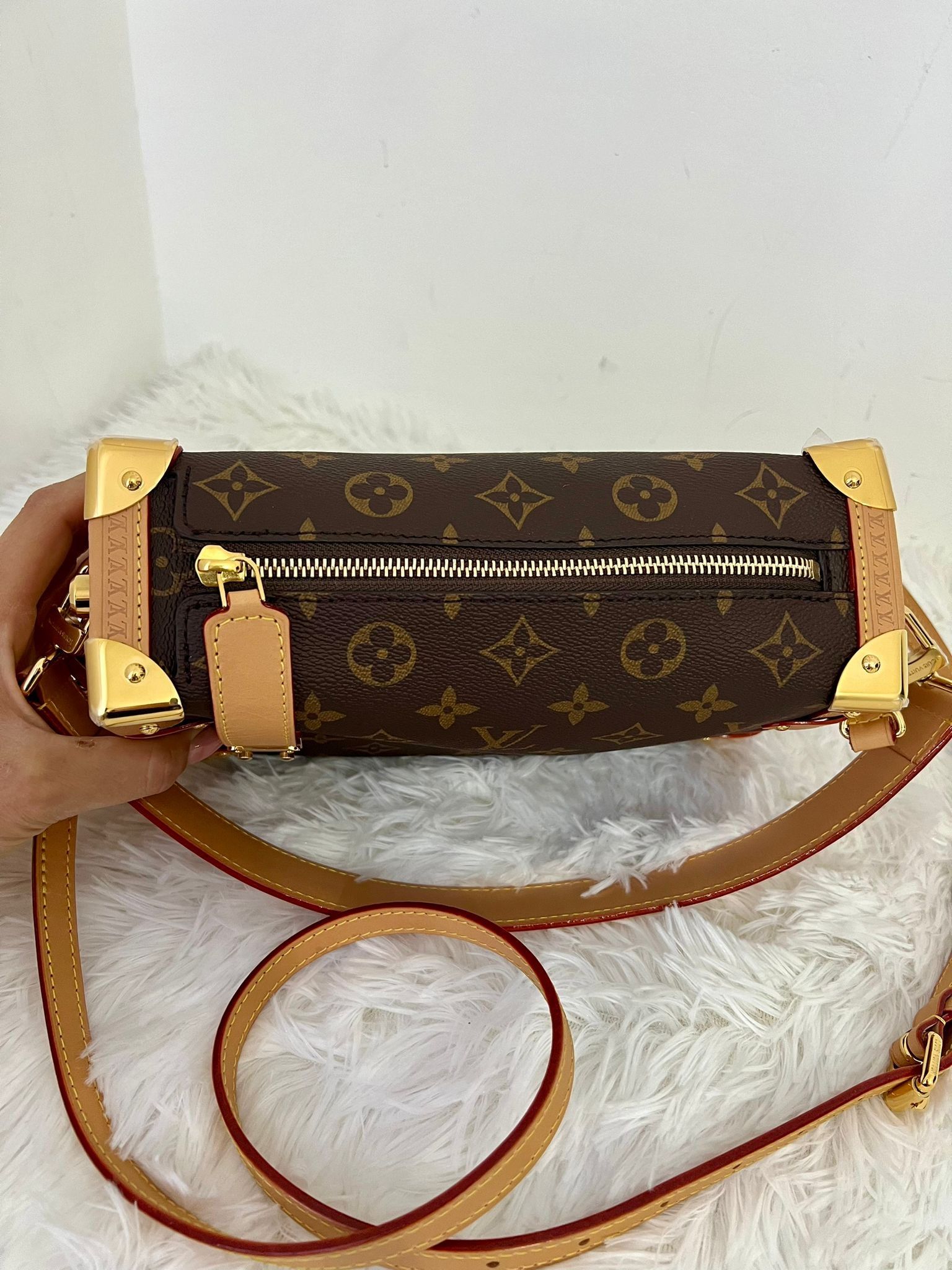 Louis Vuitton Louis vuitton trunk bag MM nWT Size ONE SIZE - 6 Thumbnail