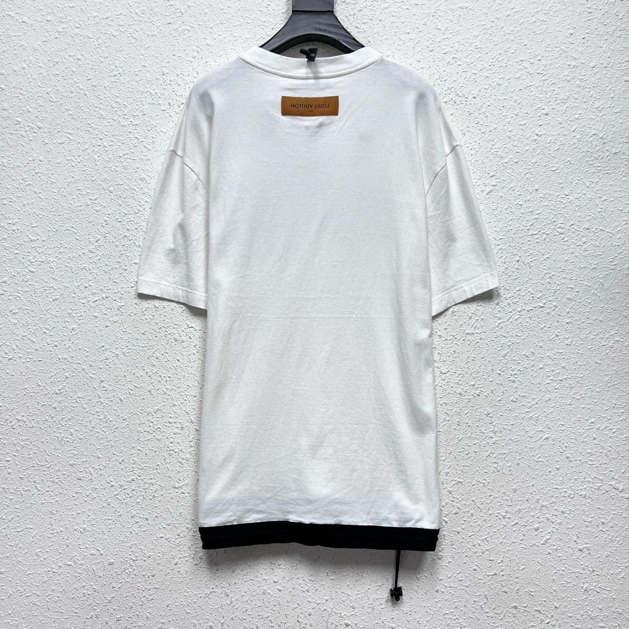 Louis Vuitton louis vuitton graffiti print short sleeve tee Size US L / EU 52-54 / 3 - 2 Thumbnail