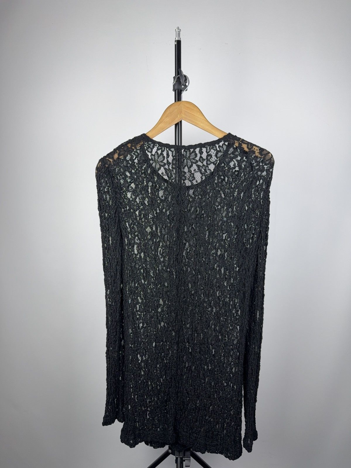 Japanese Brand Gothic Black Lace Blouse with Floral Cutwork & Puff Sleeves Size S / US 4 / IT 40 - 4 Thumbnail