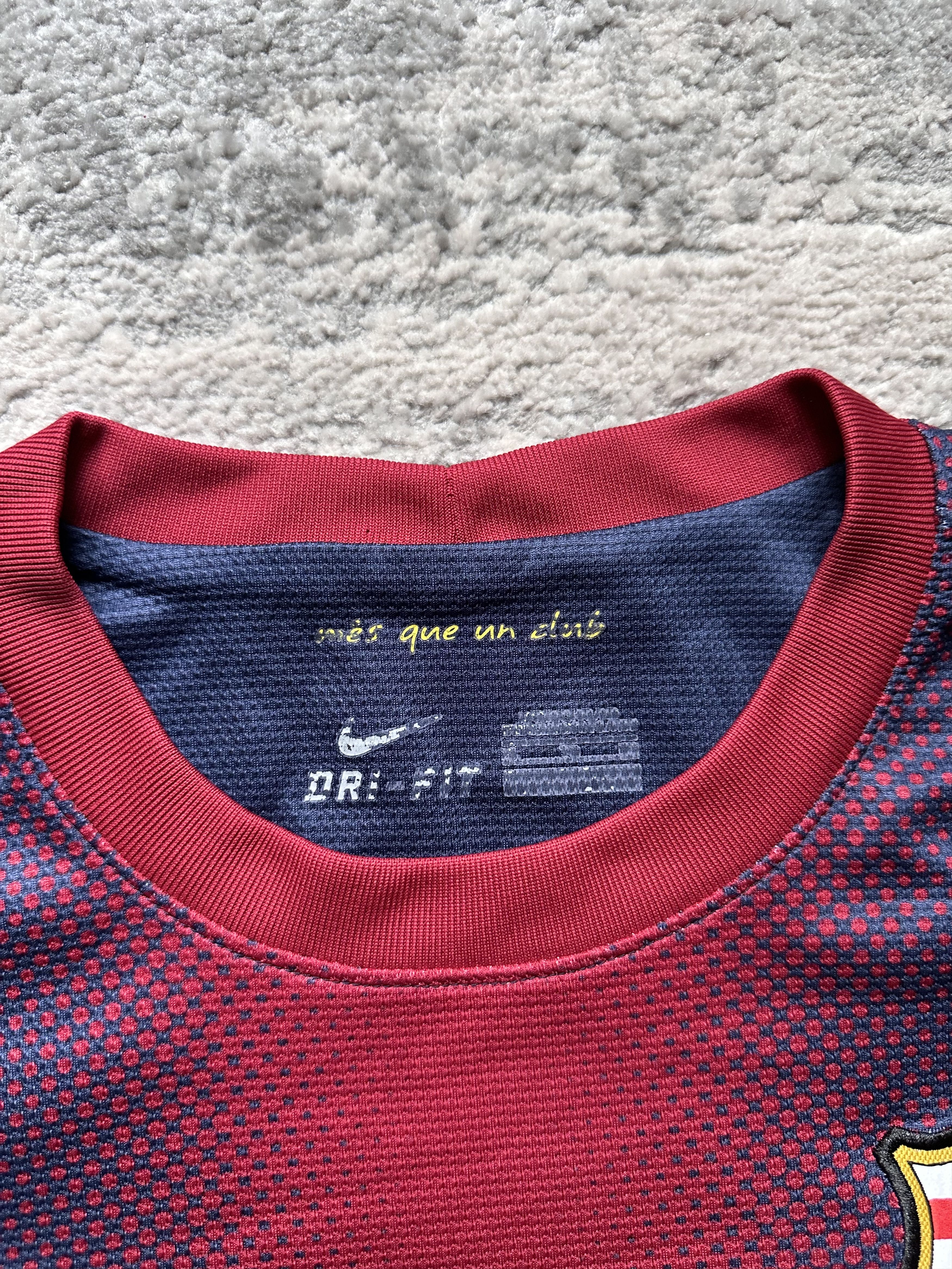 Nike Nike Barcelona Jersey Size US XL / EU 56 / 4 - 8 Thumbnail