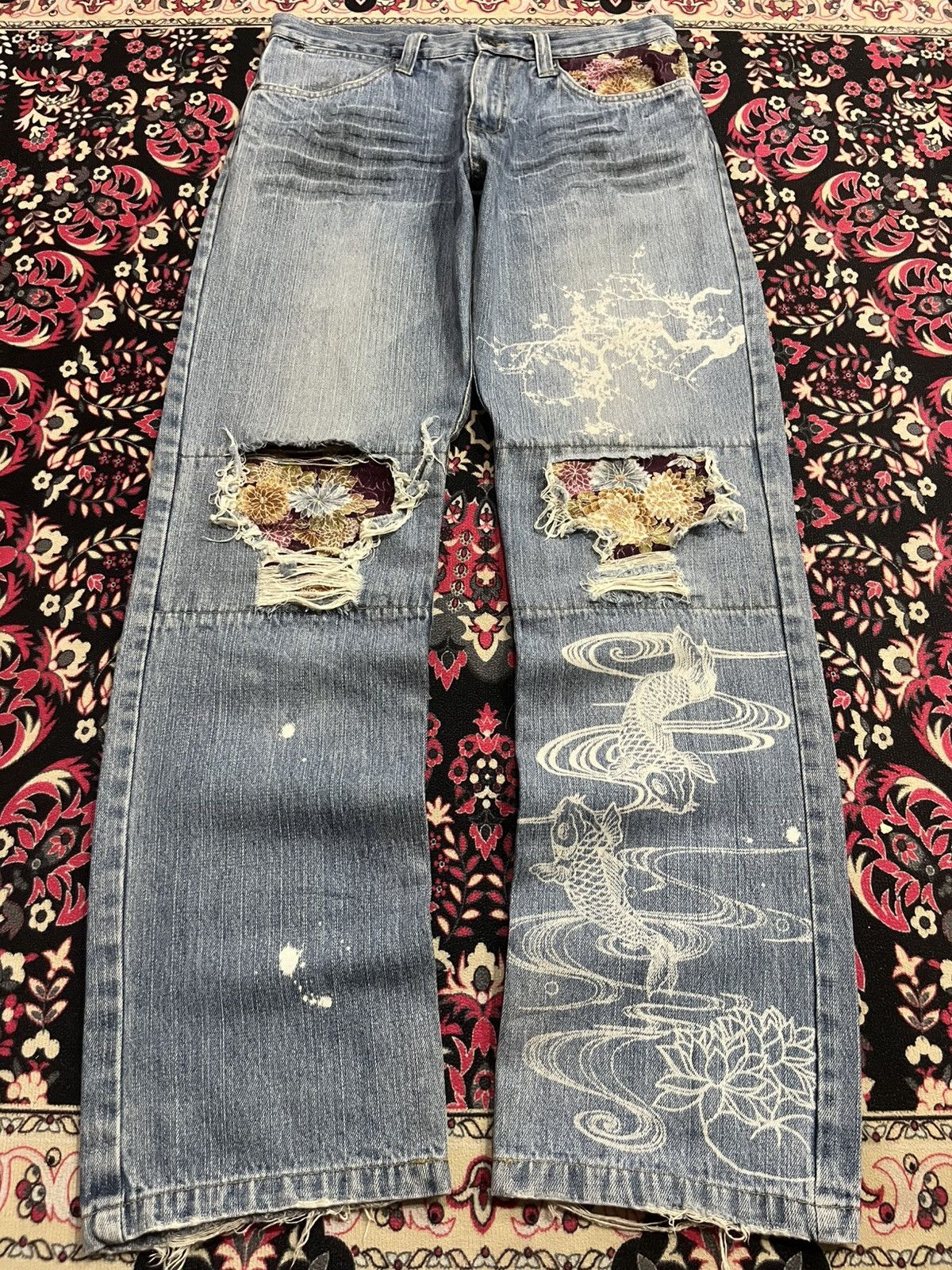Vintage Gumu Koi Sukajan Style Printed Floral Distress Jeans