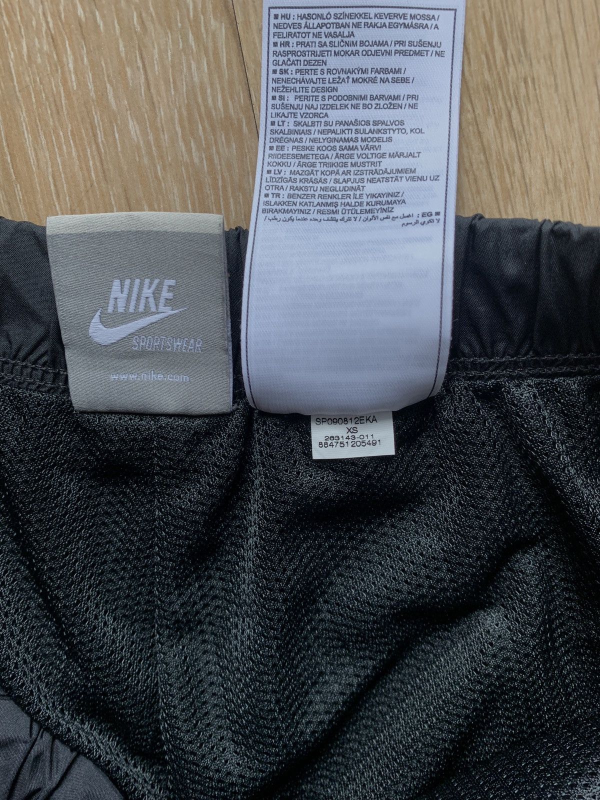 Nike × Vintage Vintage NIKE Shorts Y2K Size 26" / US 2 / IT 38 - 5 Thumbnail