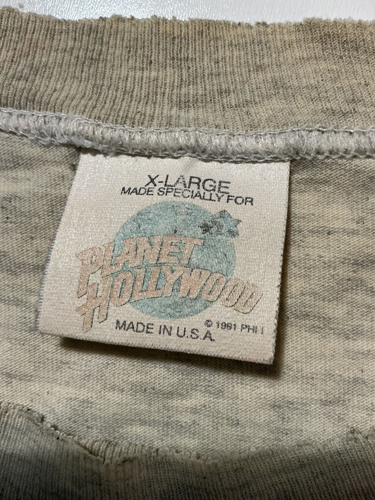 Planet Hollywood Vintage 1991 Planet Hollywood Walt Disney World 25th T-Shirt Size US XL / EU 56 / 4 - 5 Thumbnail