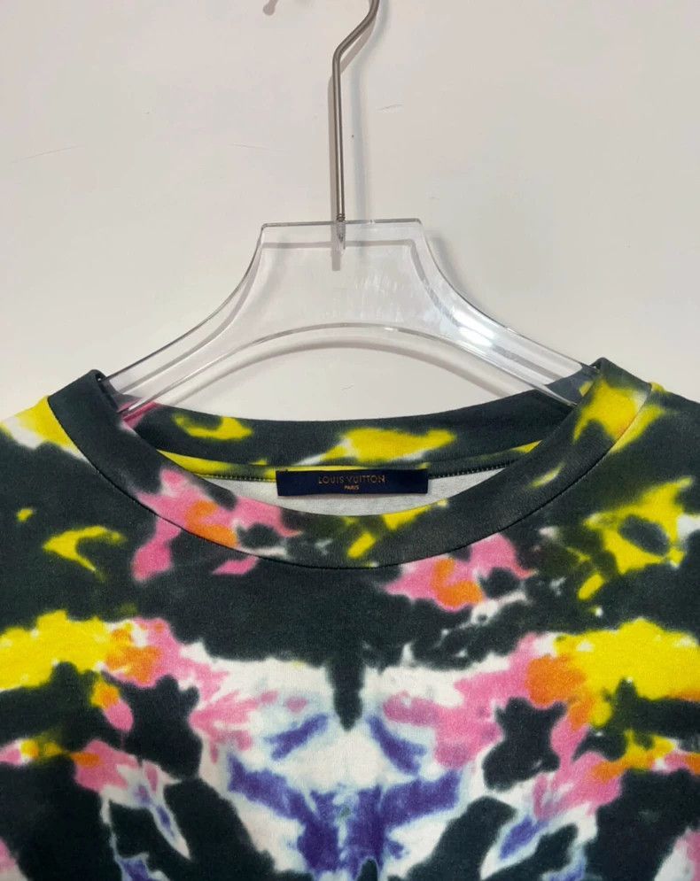 Louis Vuitton Louis Vuitton TieDye Short Sleeve T-2506 Size US XL / EU 56 / 4 - 6 Thumbnail