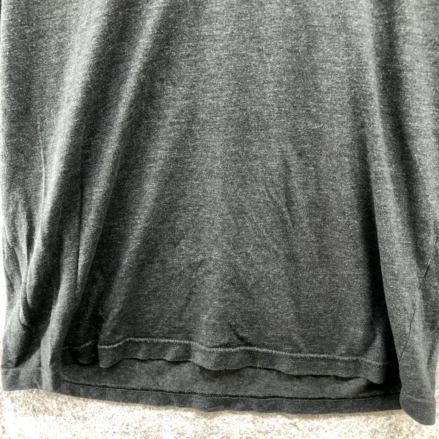 Banana Republic VINTAGE Banana Republic T-Shirt Mens M Short Sleeve Crew Neck Eco Wash Gray Size US M / EU 48-50 / 2 - 4 Thumbnail