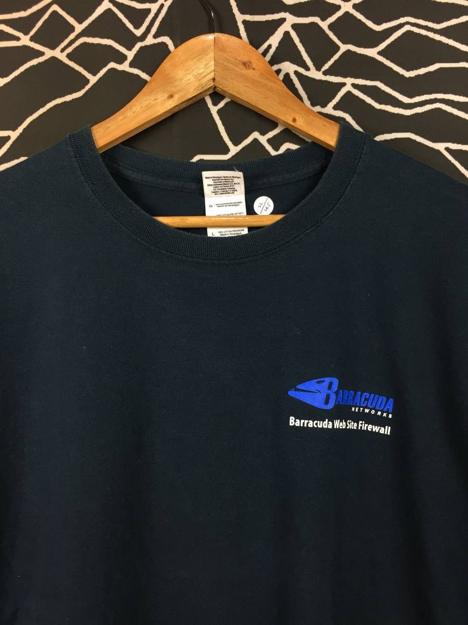 Vintage Vtg Barracuda Networks Web Site Firewall Tech Promo Tee Size US L / EU 52-54 / 3 - 6 Thumbnail