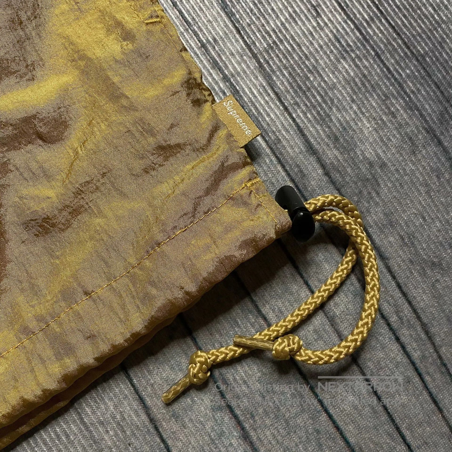 Supreme Supreme Nylon Packable Poncho Gold. Size US M / EU 48-50 / 2 - 7 Thumbnail