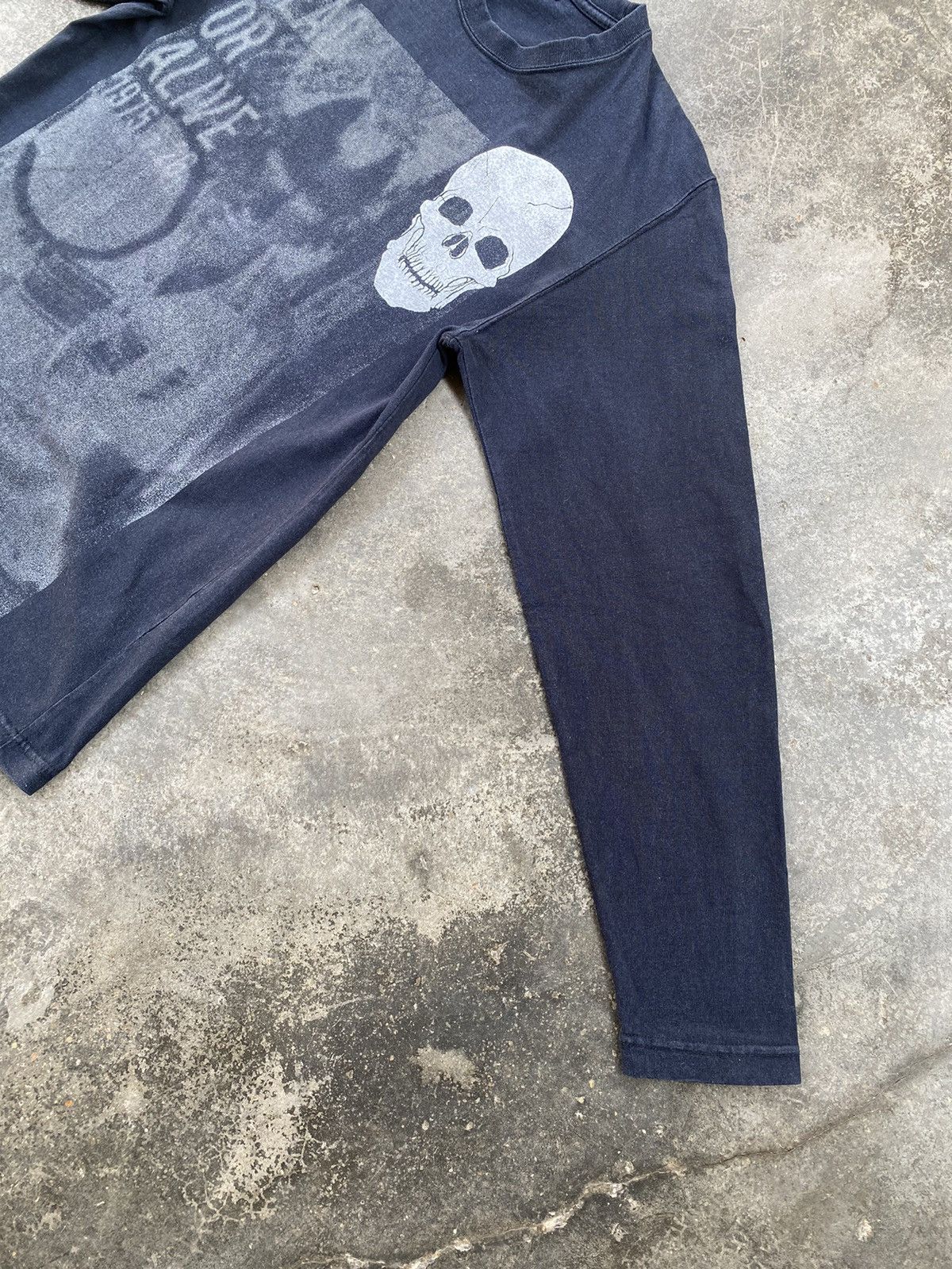 Japanese Brand Vintage Dead Or Alive Long Sleeve Size US S / EU 44-46 / 1 - 7 Thumbnail