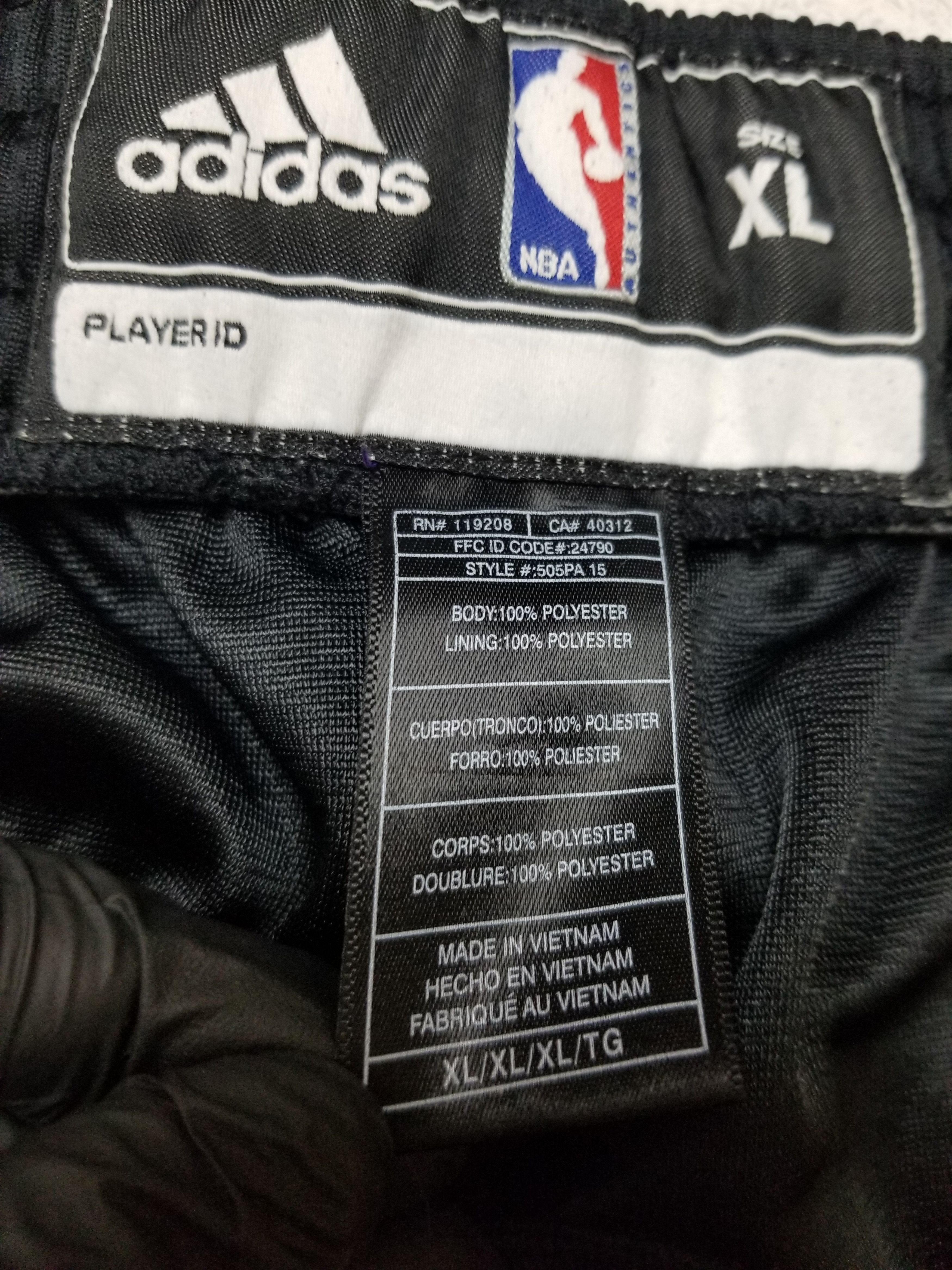 Adidas Hollywood Nights Los Angeles Lakers Black Shorts Size XL Size US 36 / EU 52 - 12 Thumbnail