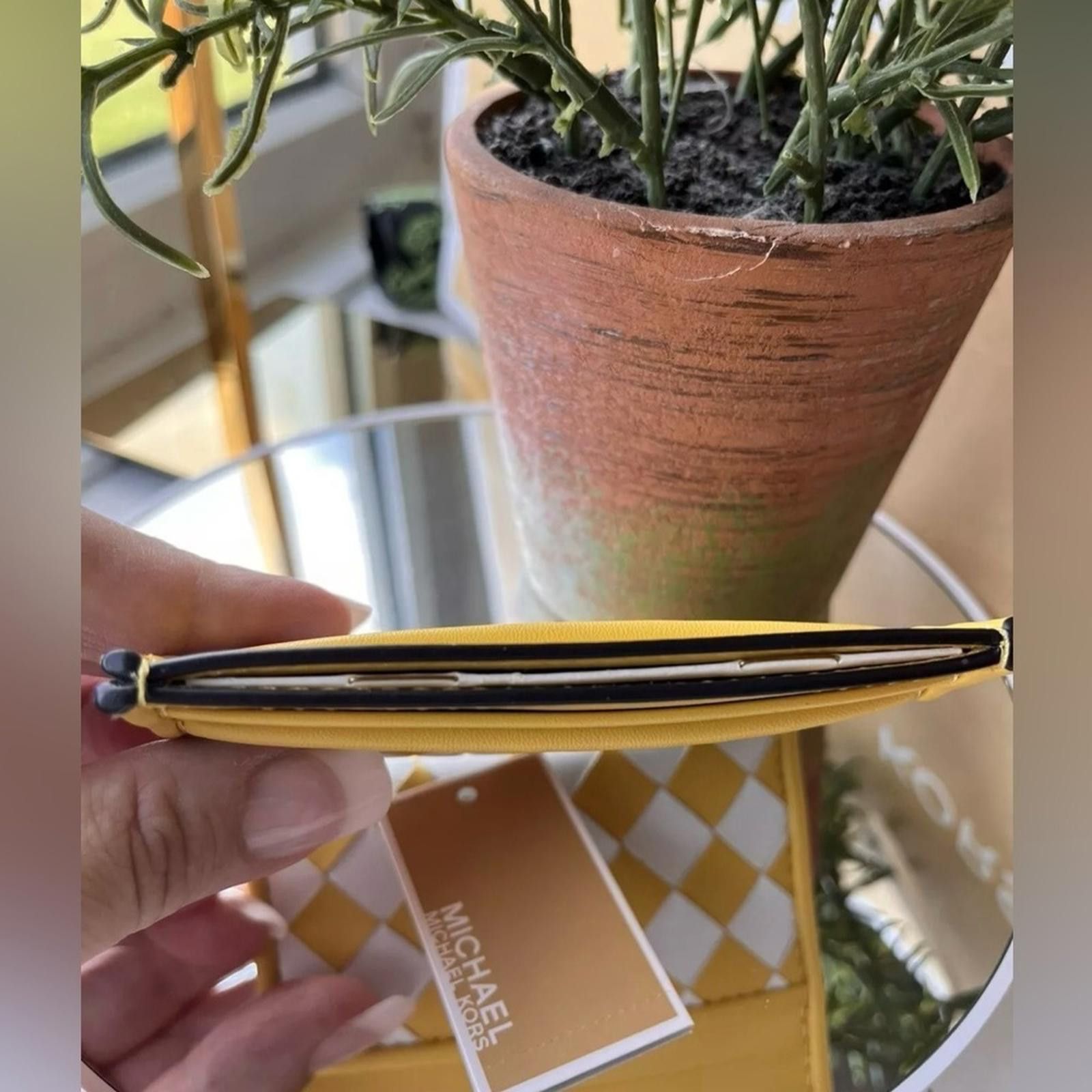 Michael Kors Michael Kors Reed Large MK Logo Credit Card Holder Size ONE SIZE - 3 Thumbnail