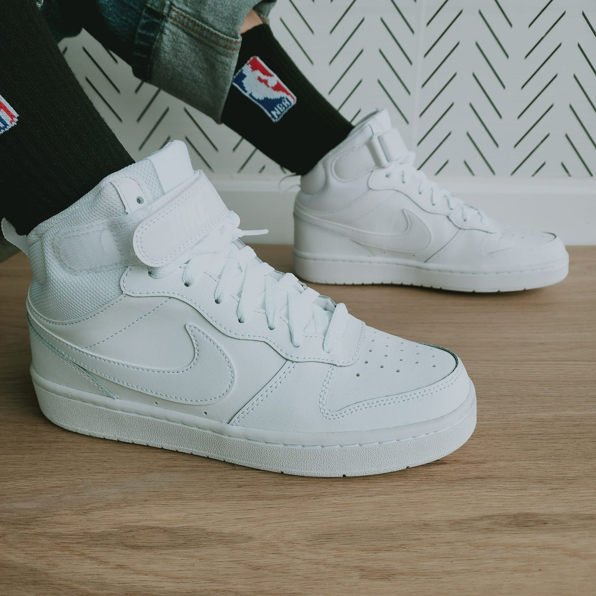 image of New 6Y Kids/7.5 Women's Retro Shoes Nike Court Borough Mid in White