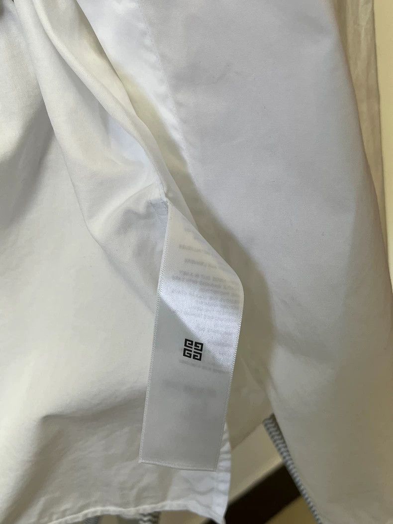 Givenchy Givenchy Solid Color Reversible Loose Fit Long Sleeve Shir Size US M / EU 48-50 / 2 - 5 Thumbnail
