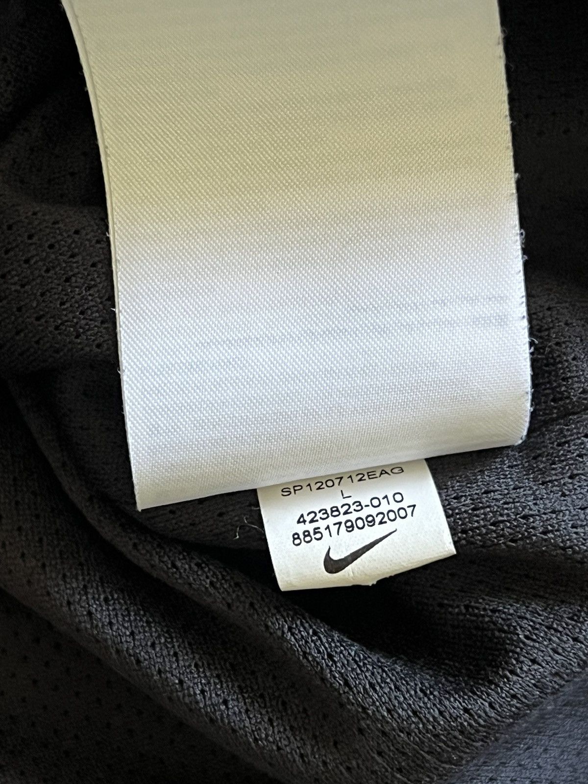 Nike Nike vintage drill track jacket inter Milan 2010 Size US L / EU 52-54 / 3 - 6 Thumbnail