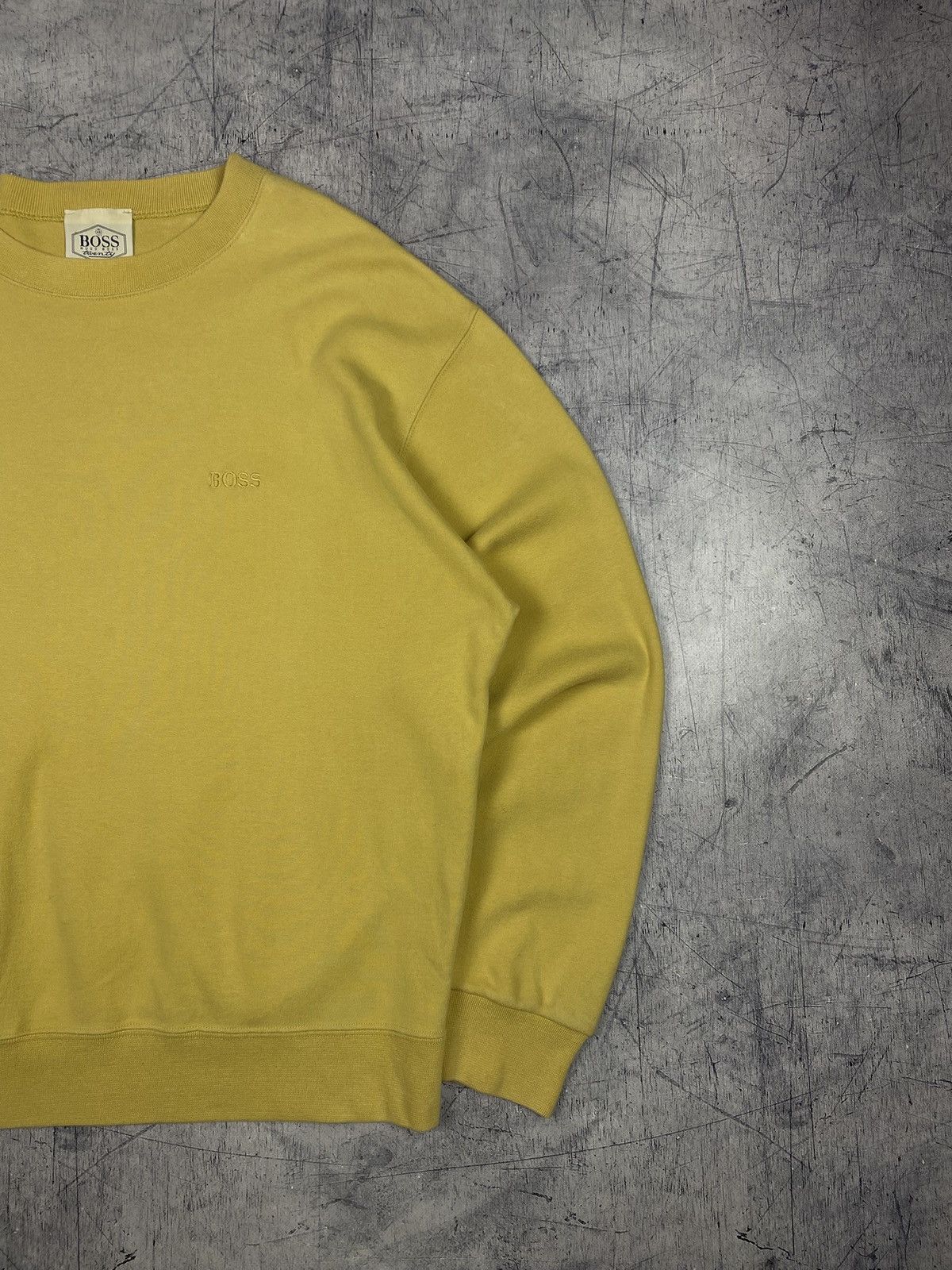 Hugo Boss Vintage 90s Hugo Boss Heritage Crewneck Sweatshirt Yellow Size US L / EU 52-54 / 3 - 4 Thumbnail