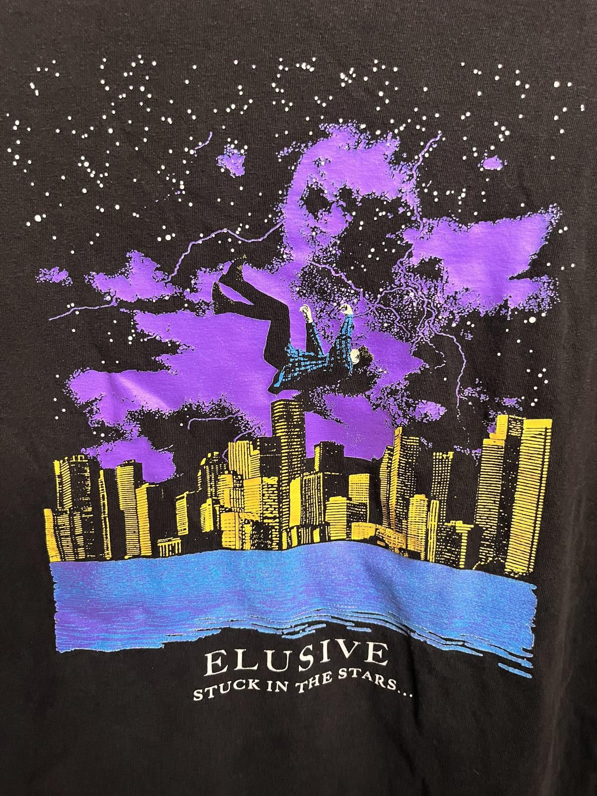 Designer Elusive Stuck in the Stars T-shirt - Floating Above the City Size US XL / EU 56 / 4 - 3 Thumbnail