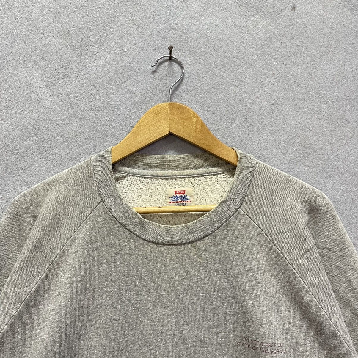 Levi's Levi’s Plain Grey Crewneck Sweatshirt – 90s Vintage Size US L / EU 52-54 / 3 - 2 Thumbnail