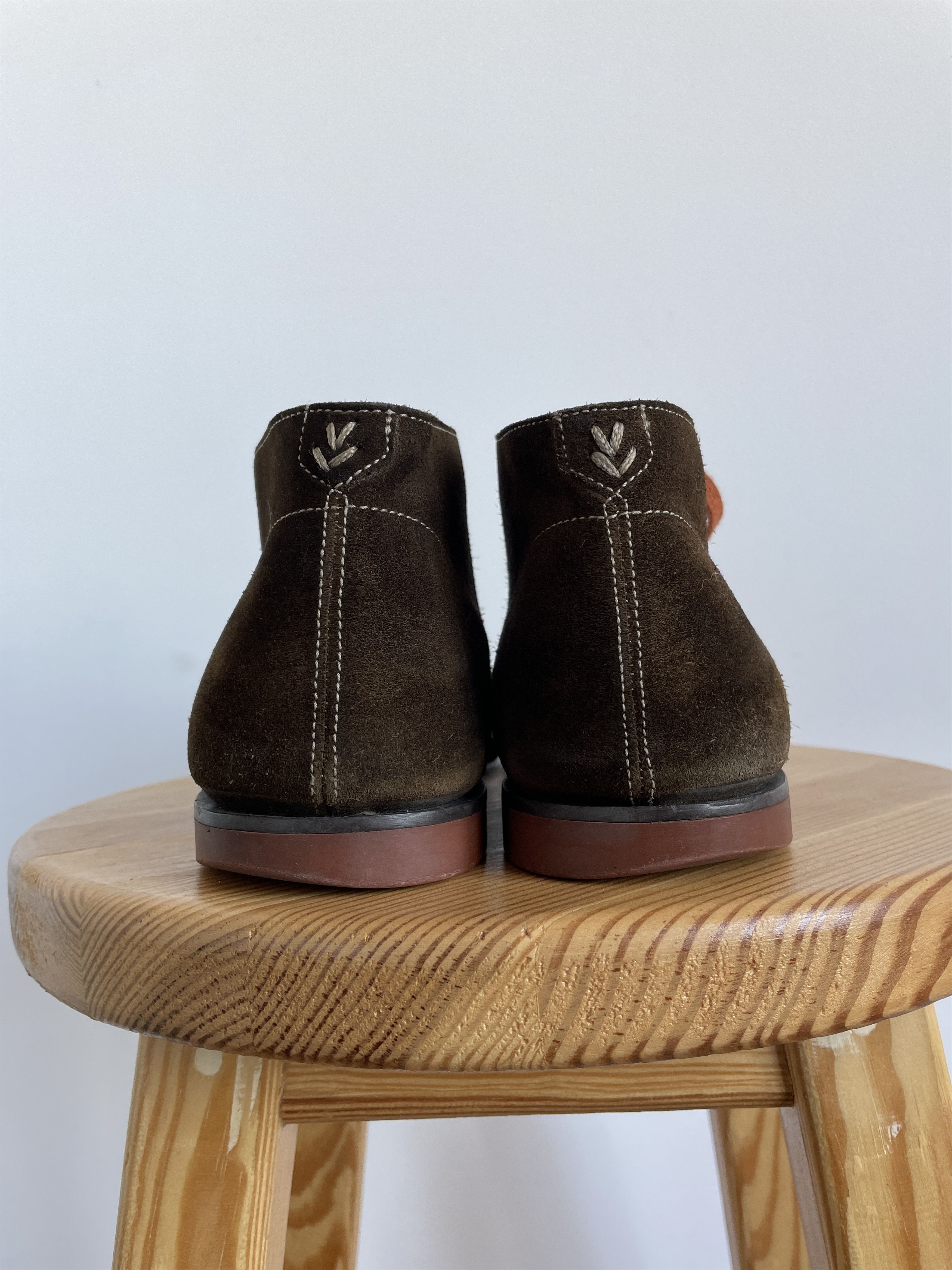 John Varvatos John Varvatos Suede Brown Chukka Boots Size US 9 Size US 9 / EU 42 - 7 Thumbnail