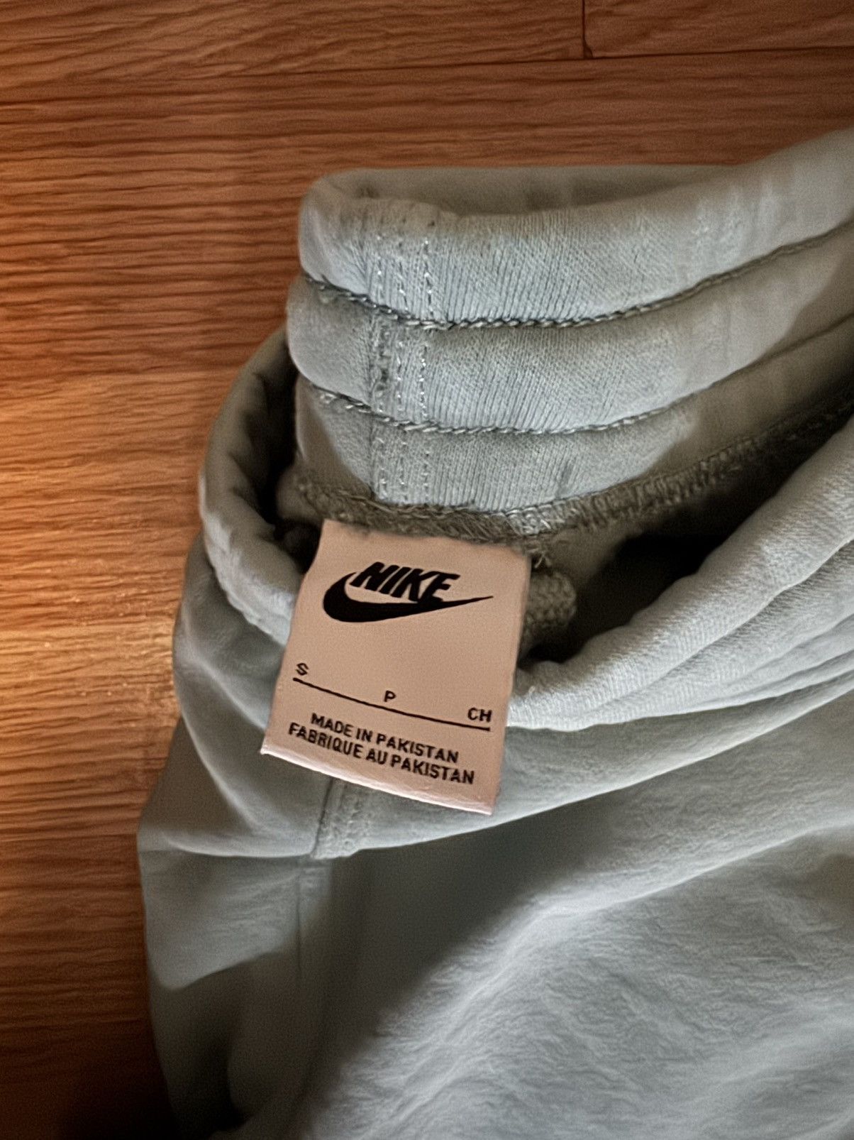 Nike Men’s Nike sweats Size US 29 - 3 Thumbnail