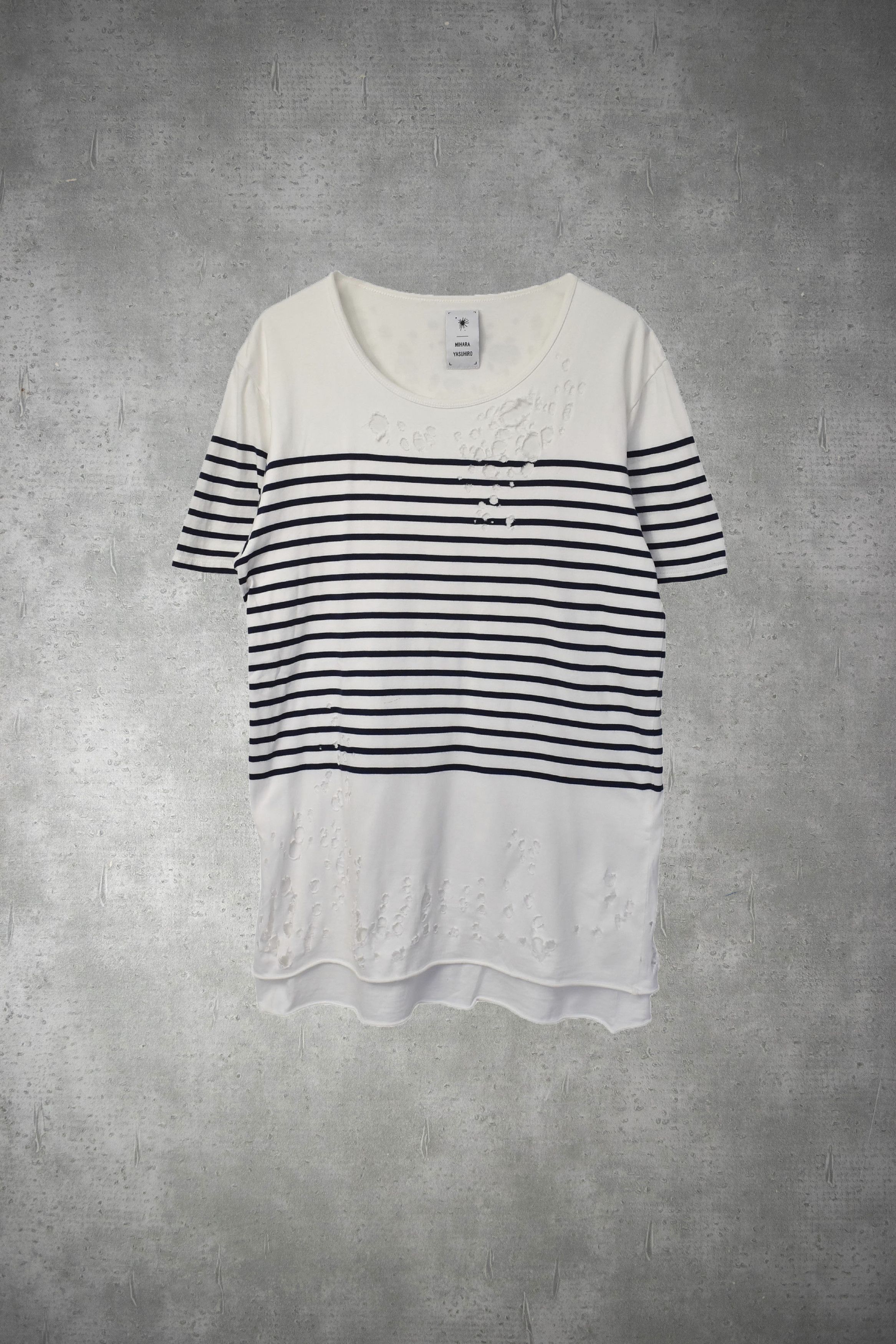 Maison MIHARA YASUHIRO MIHARA YASUHIRO/damaged stripe t-shirt/21496 - 0373 60 Size US L / EU 52-54 / 3 - 1 Thumbnail