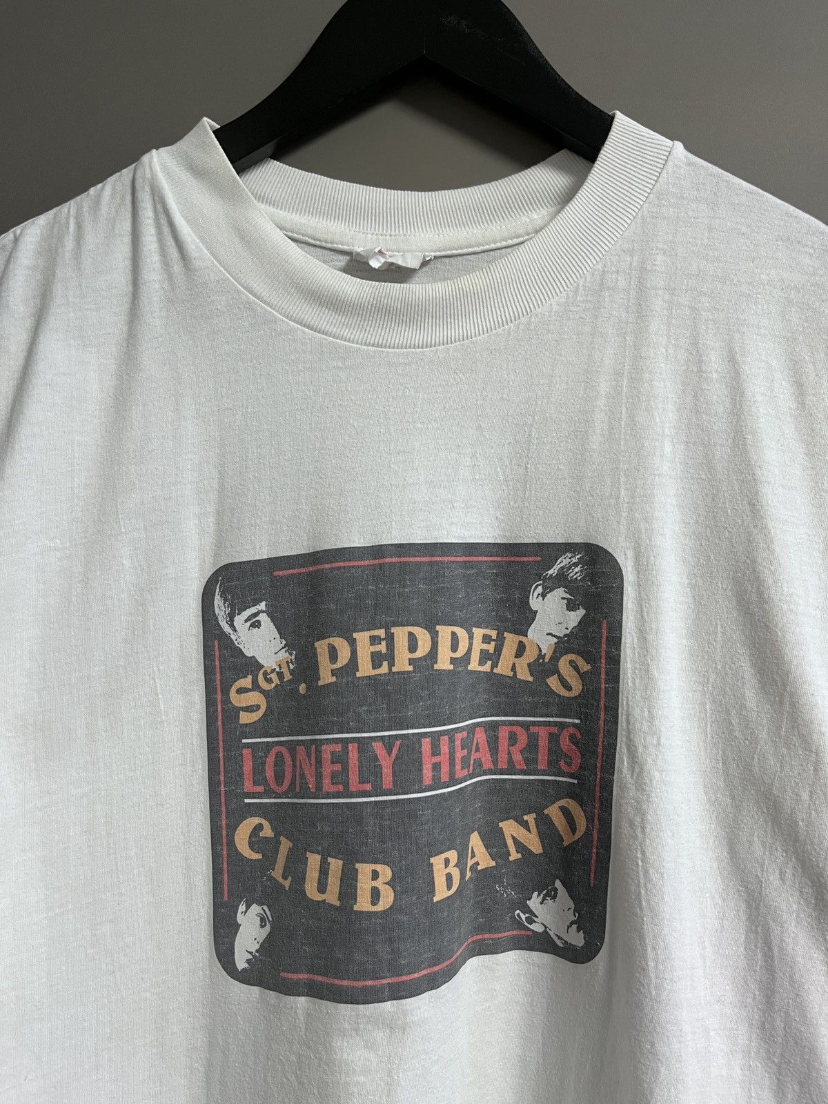Band Tees The Beatles 90's sgt pepper's lonely hearts club band Size US XL / EU 56 / 4 - 3 Thumbnail