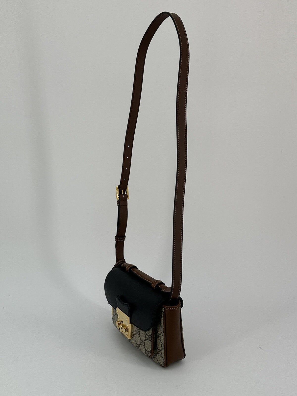 Gucci New Gucci Padlock Bag Size ONE SIZE - 5 Thumbnail