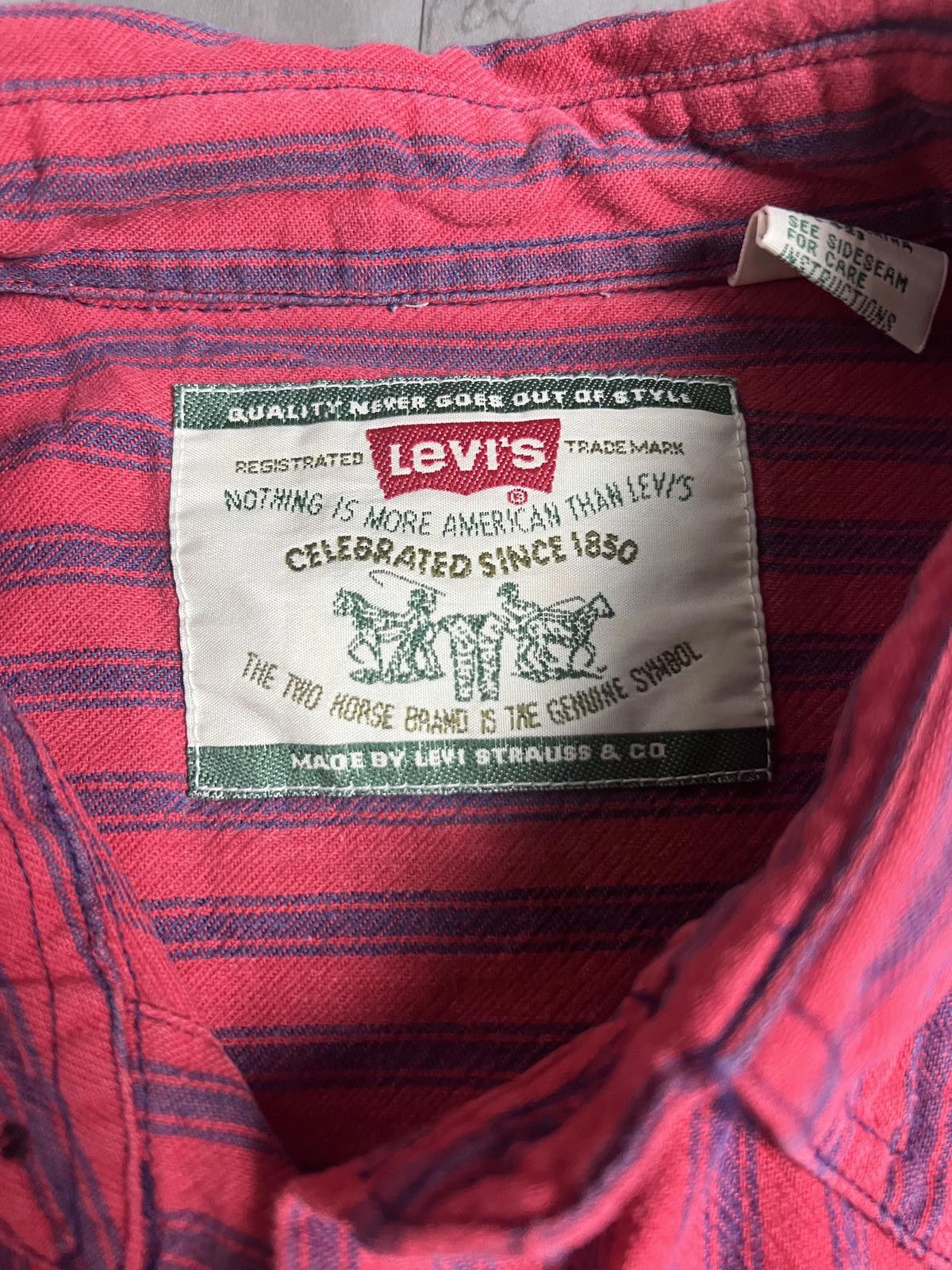 Levi's Vintage 90s Levi Striped Button Up Work Shirt / Red Size M Size US M / EU 48-50 / 2 - 3 Thumbnail