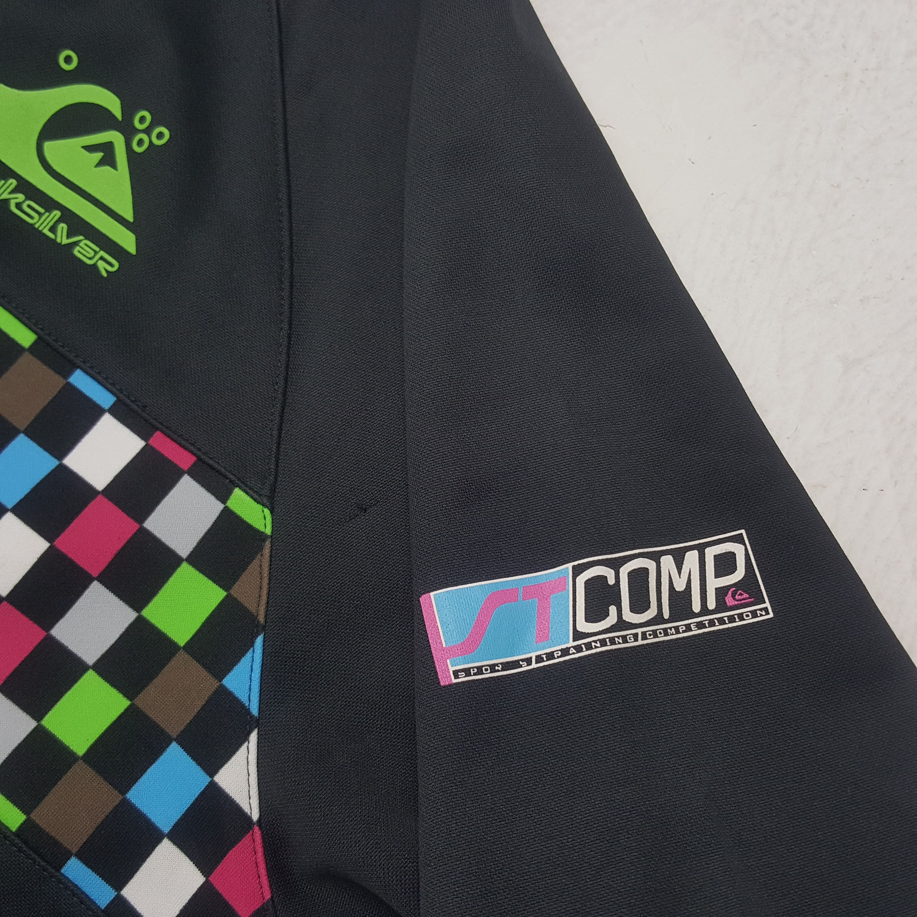 Quiksilver × Vintage Vintage Quicksilver Zipper Windbreaker Sweatshirt Size US S / EU 44-46 / 1 - 10 Thumbnail