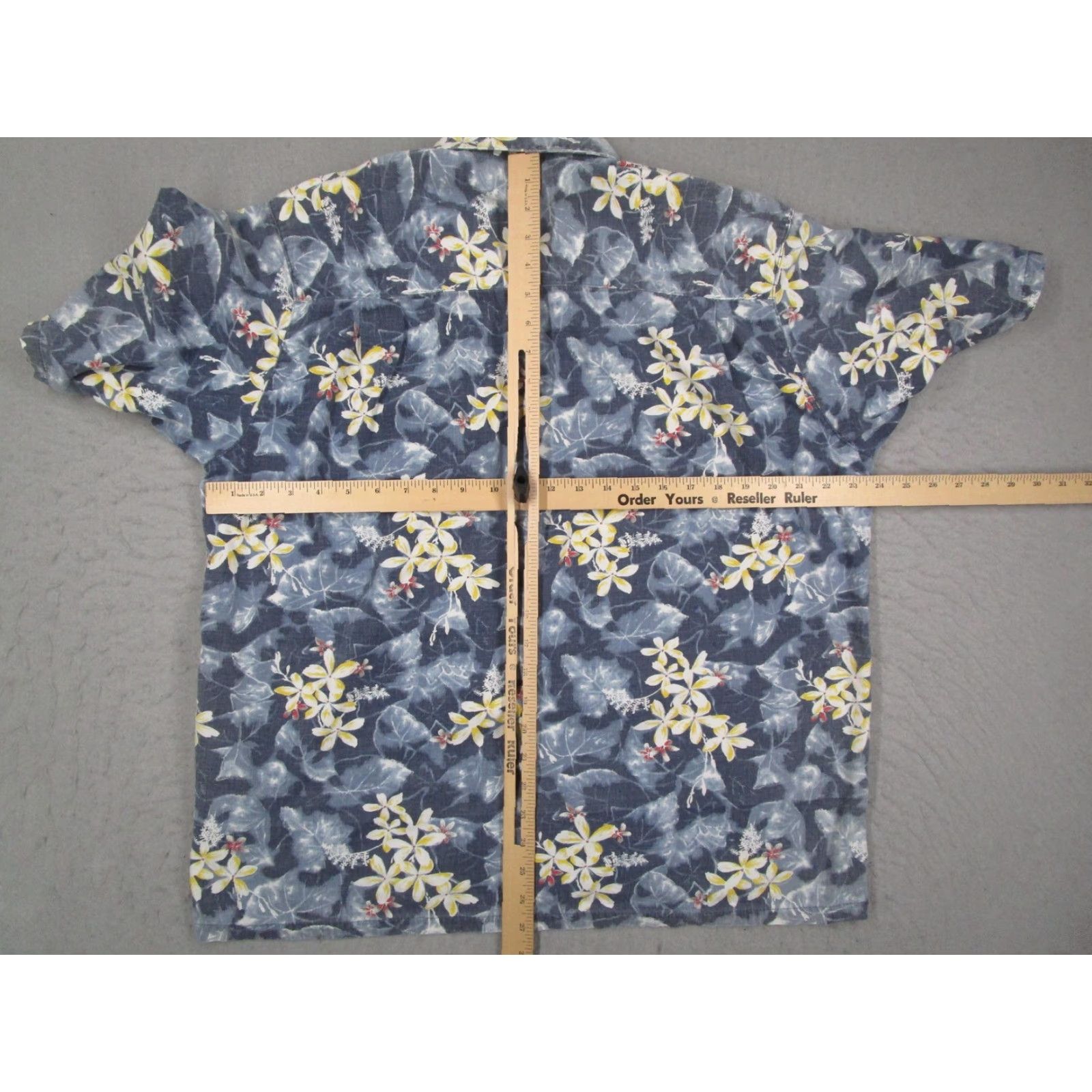 Hurley VINTAGE Hurley Uluwatu Shirt Mens Large Blue Floral Hawaiian Button Up Made USA Size US L / EU 52-54 / 3 - 7 Thumbnail
