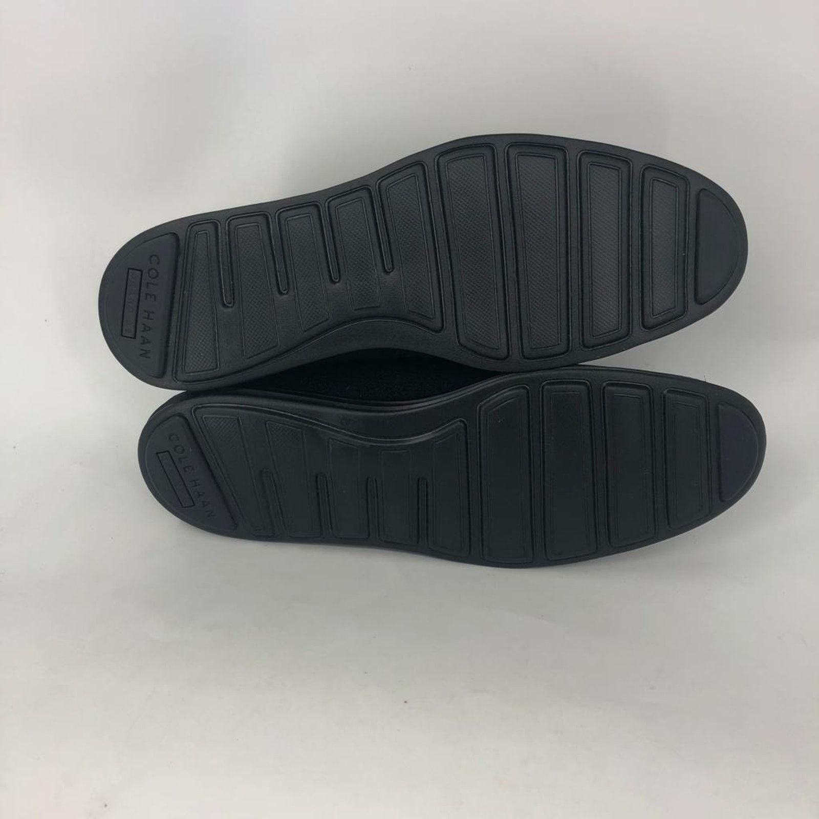 Cole Haan COLE HAAN MEN'S ORIGINAL GRAND KNIT DRESS SHOES SIZE 13D Size US 13 / EU 46 - 5 Thumbnail