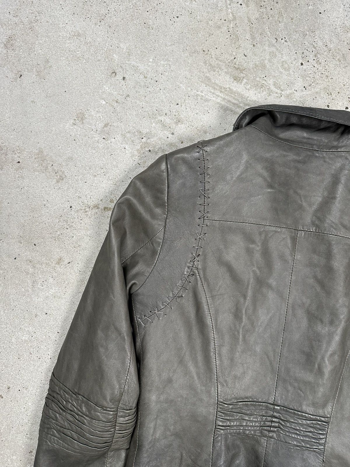 Japanese Brand Vintage Y2K Gray Genuine Leather Biker Moto Style Jacket Size XS / US 0-2 / IT 36-38 - 16 Thumbnail