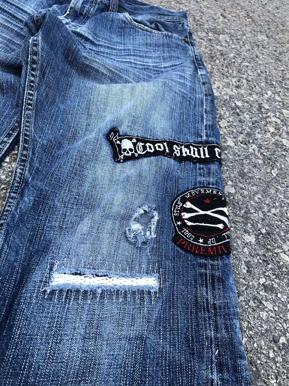 Seditionaries SKULL PATCHES DISTRESSED DENIM BY SORRIDERE Size US 32 / EU 48 - 2 Thumbnail
