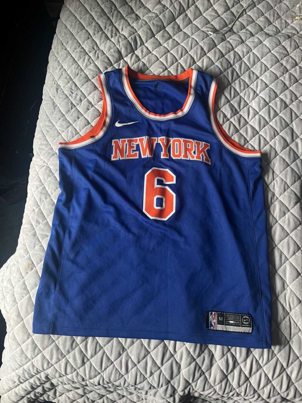 Nike Krystaps Porzingis New York Knicks Jersey Size US XXL / EU 58 / 5 - 1 Thumbnail
