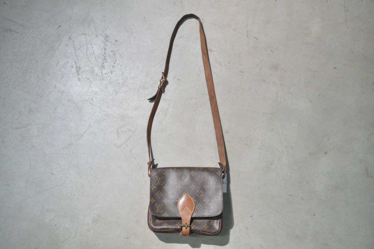image of Louis Vuitton - 1991 - Monogram Cartouchiere in Brown, Women's