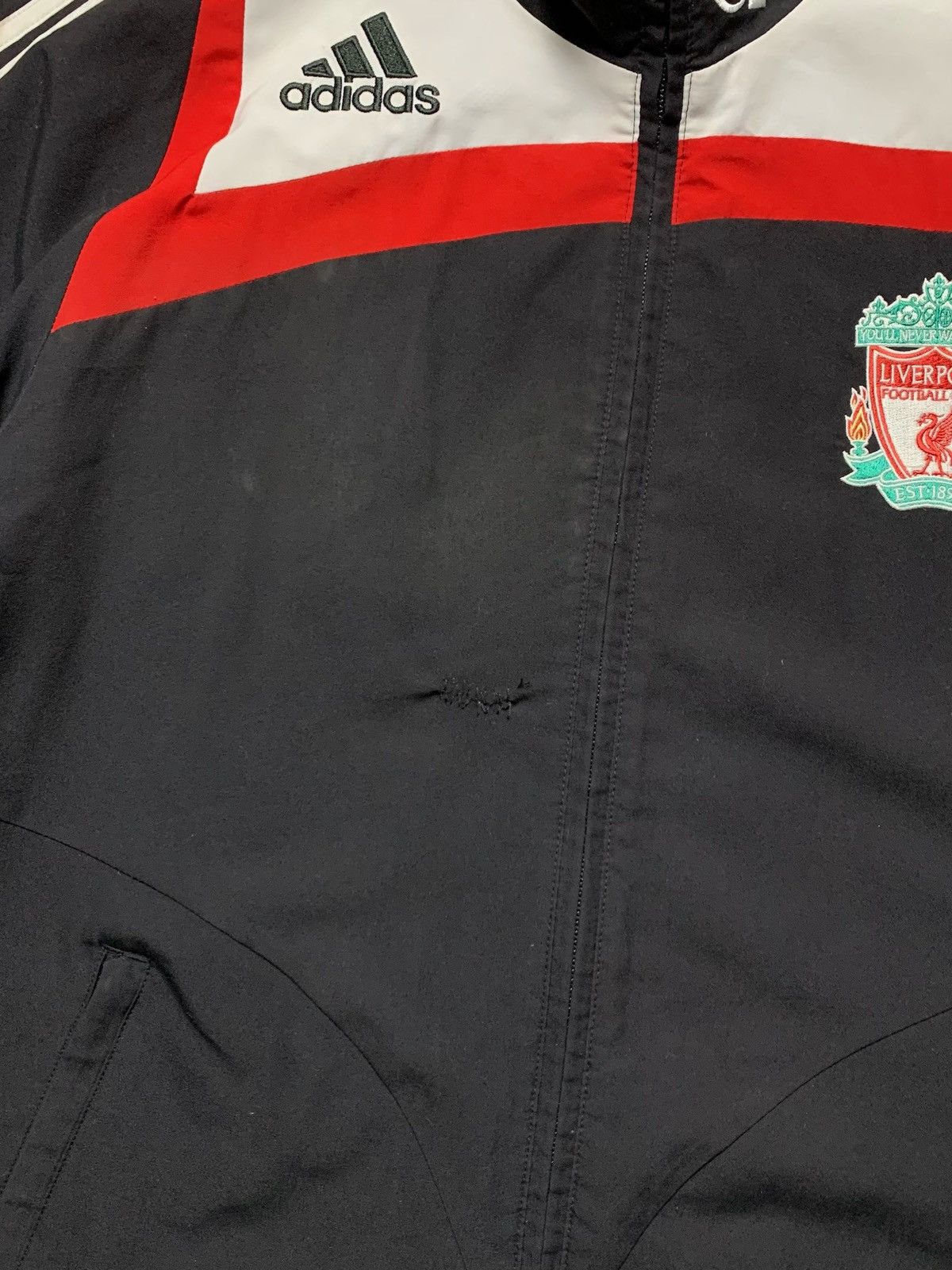 Vintage Vintage adidas Liverpool soccer track suit size M distressed Size US 32 / EU 48 - 4 Thumbnail